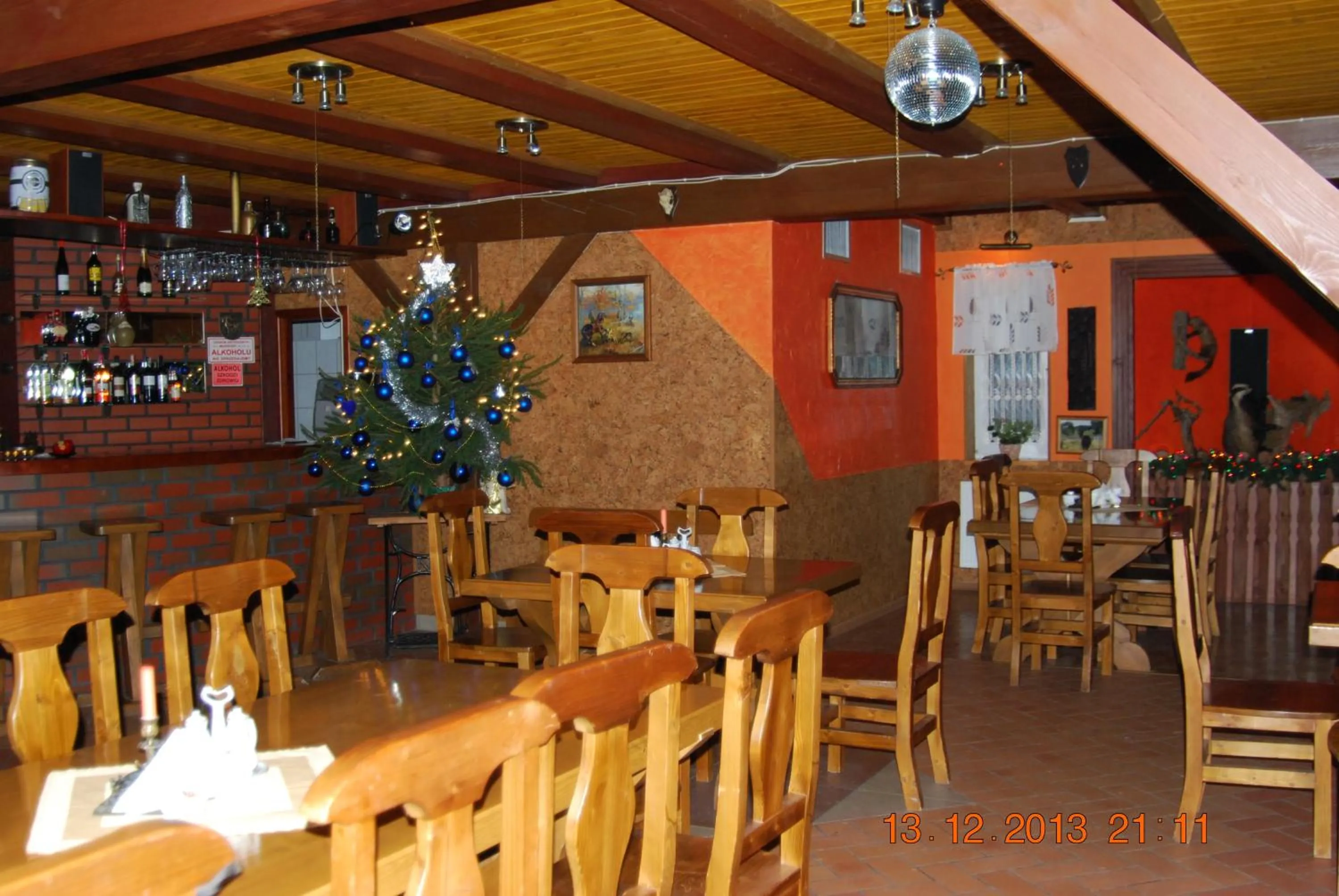 Restaurant/places to eat in Zajazd i Restauracja "Myśliwskie Zacisze"