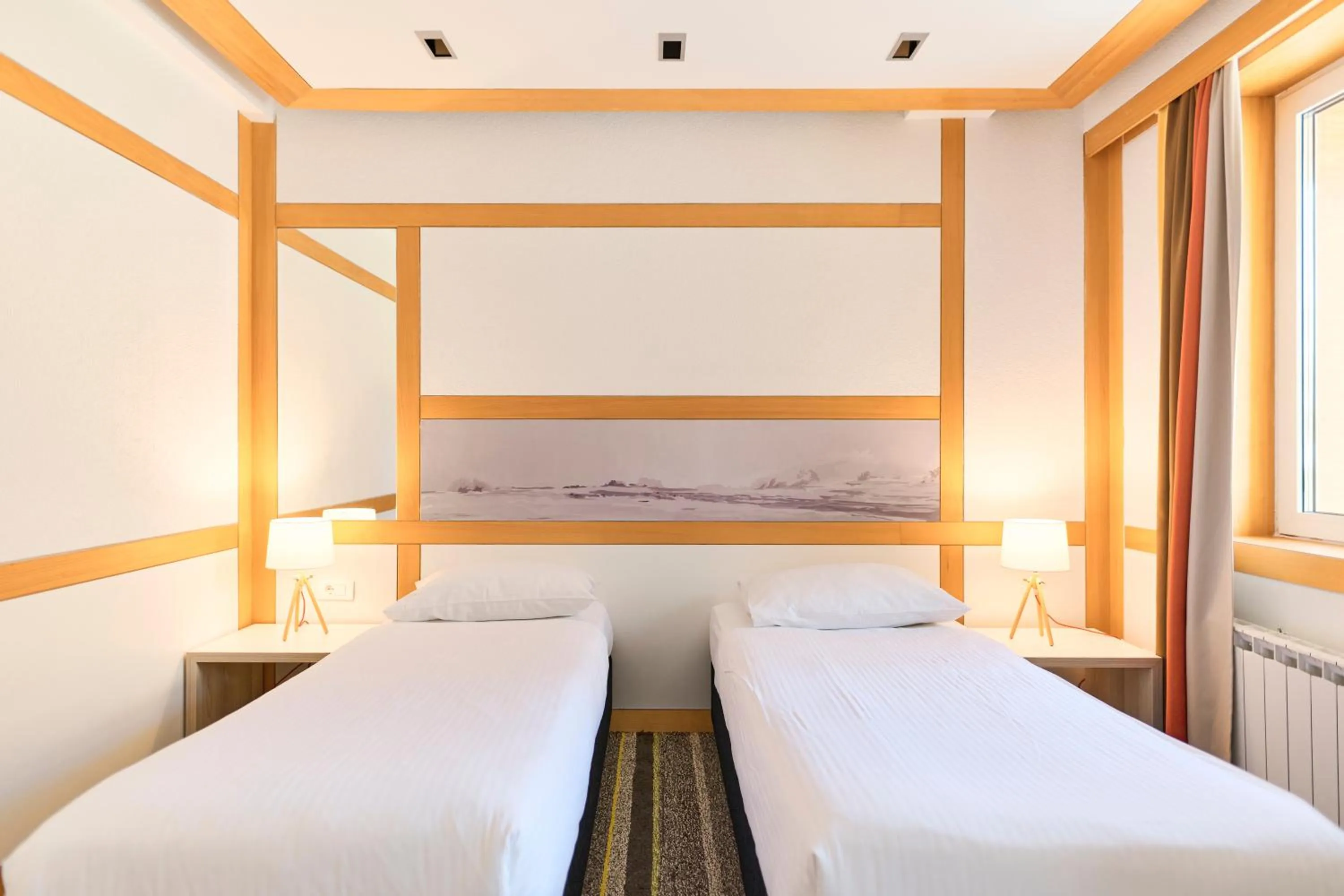 Bedroom, Bed in Hotel Han Bjelašnica