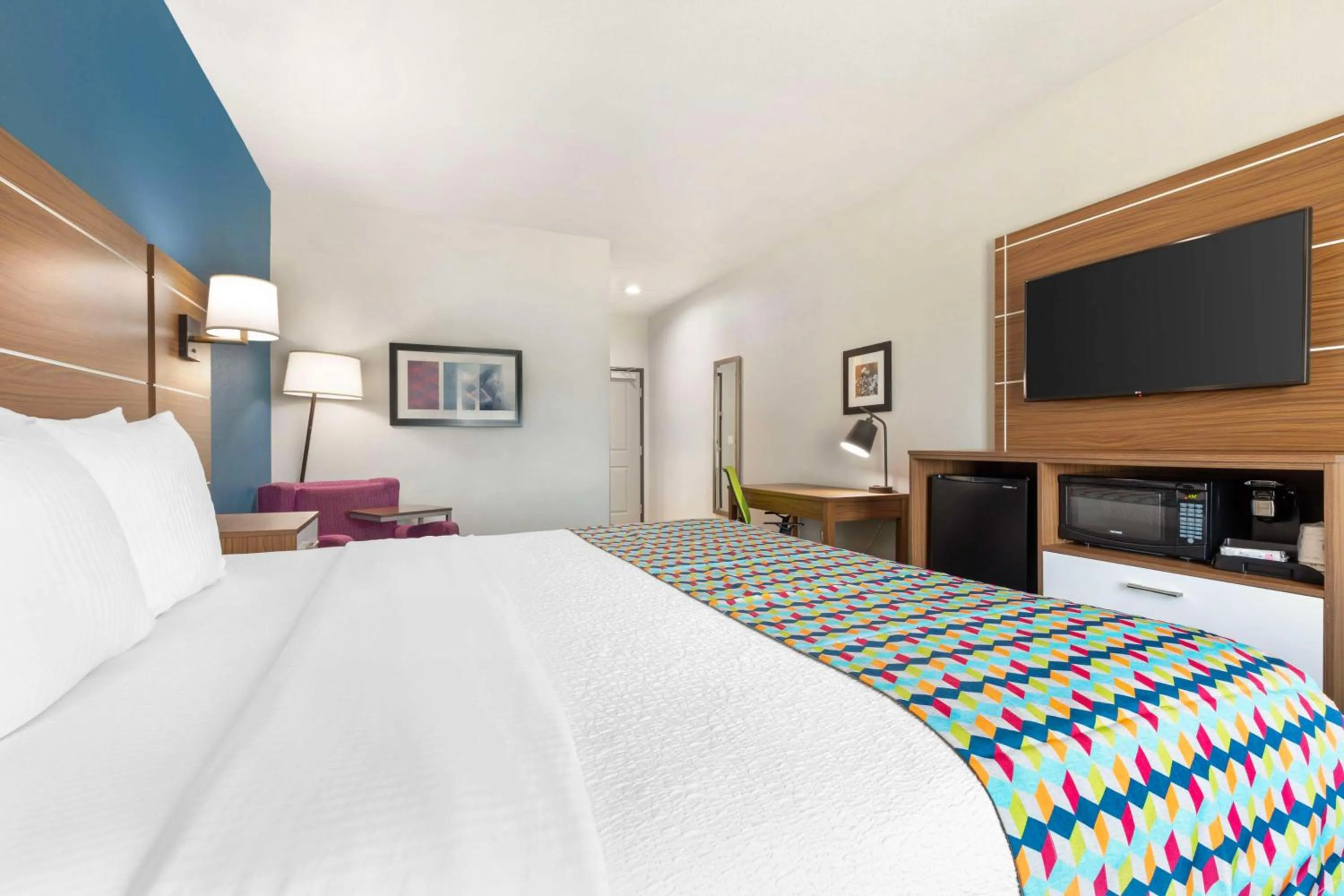 Bedroom, Bed in Best Western Plus Medical Center