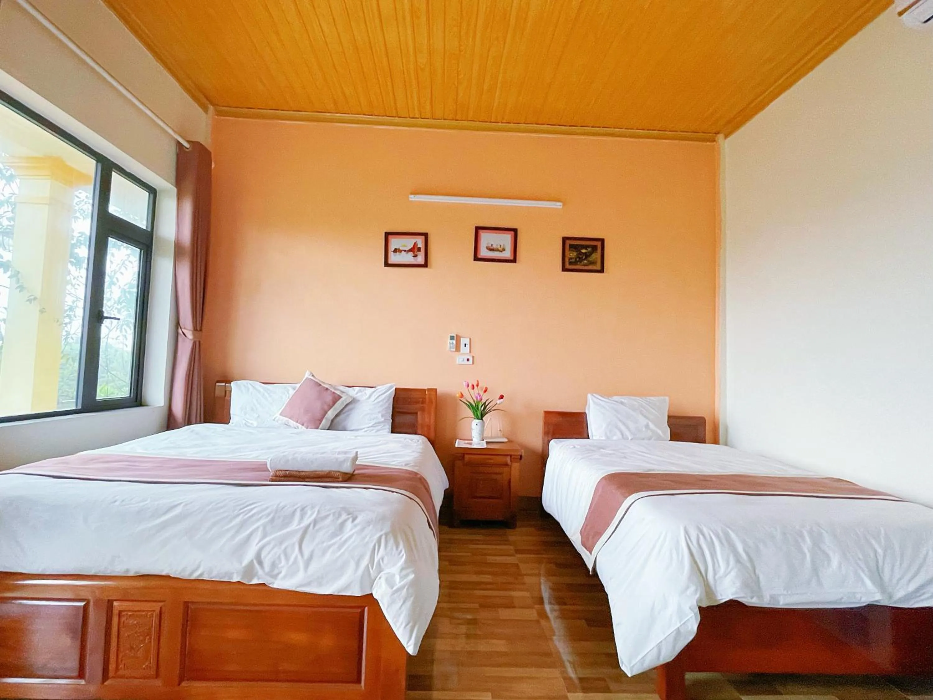 Bed in Sunny Trang An homestay