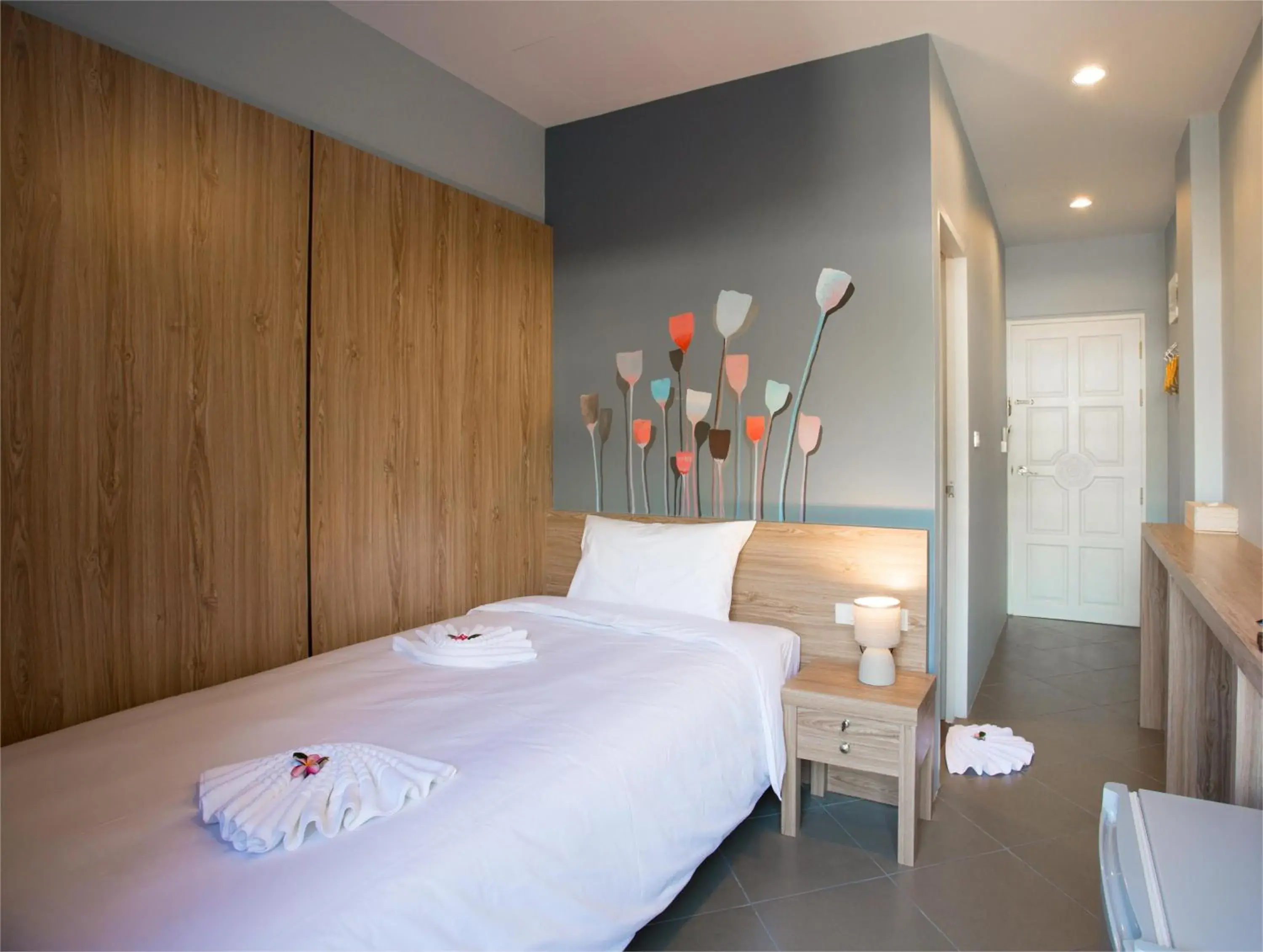 Standard Single Room in iNest Poshtel Standard Single Room in iNest Poshtel