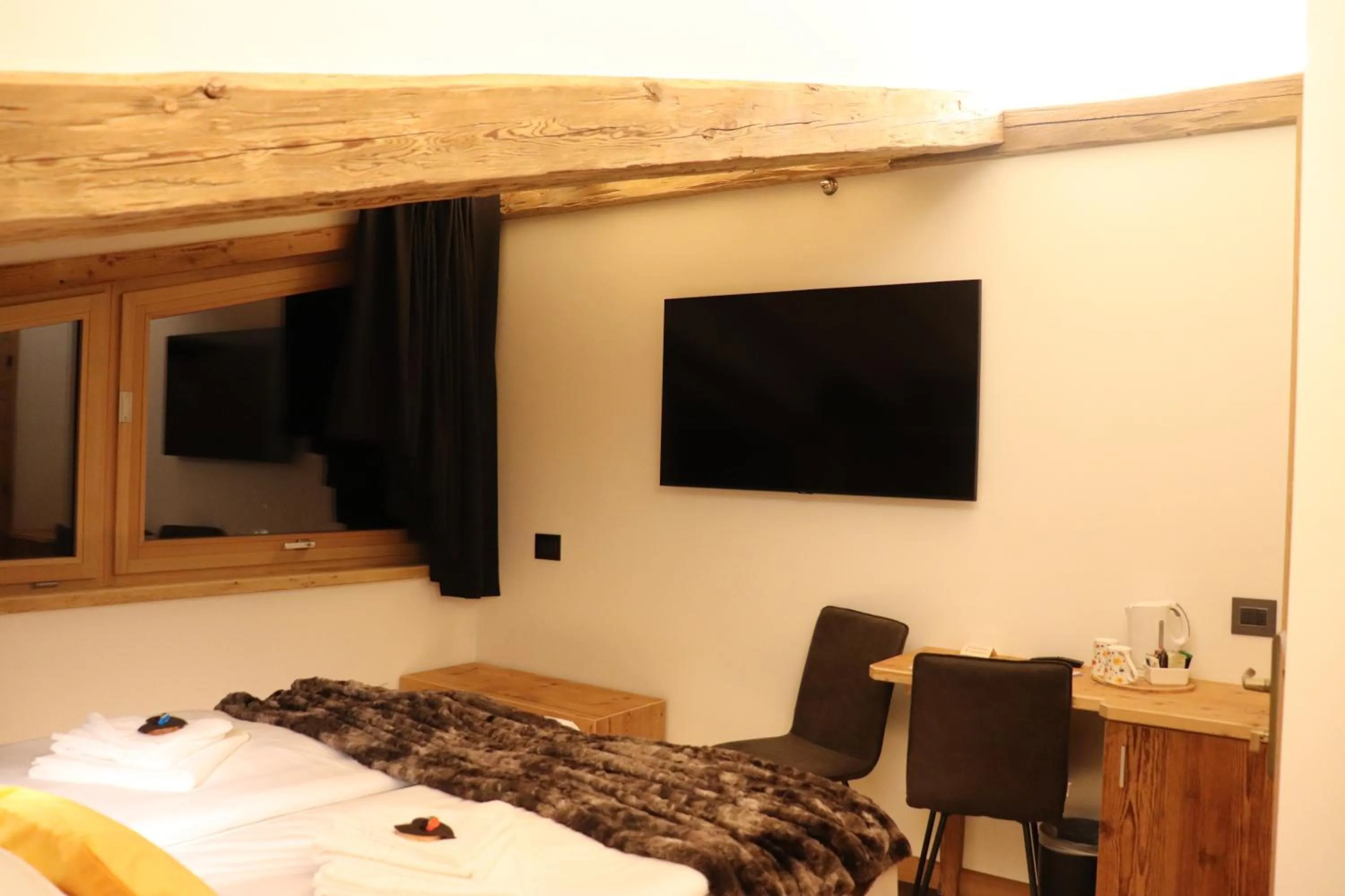 Bed in Hotel Ciasa Lorenzi