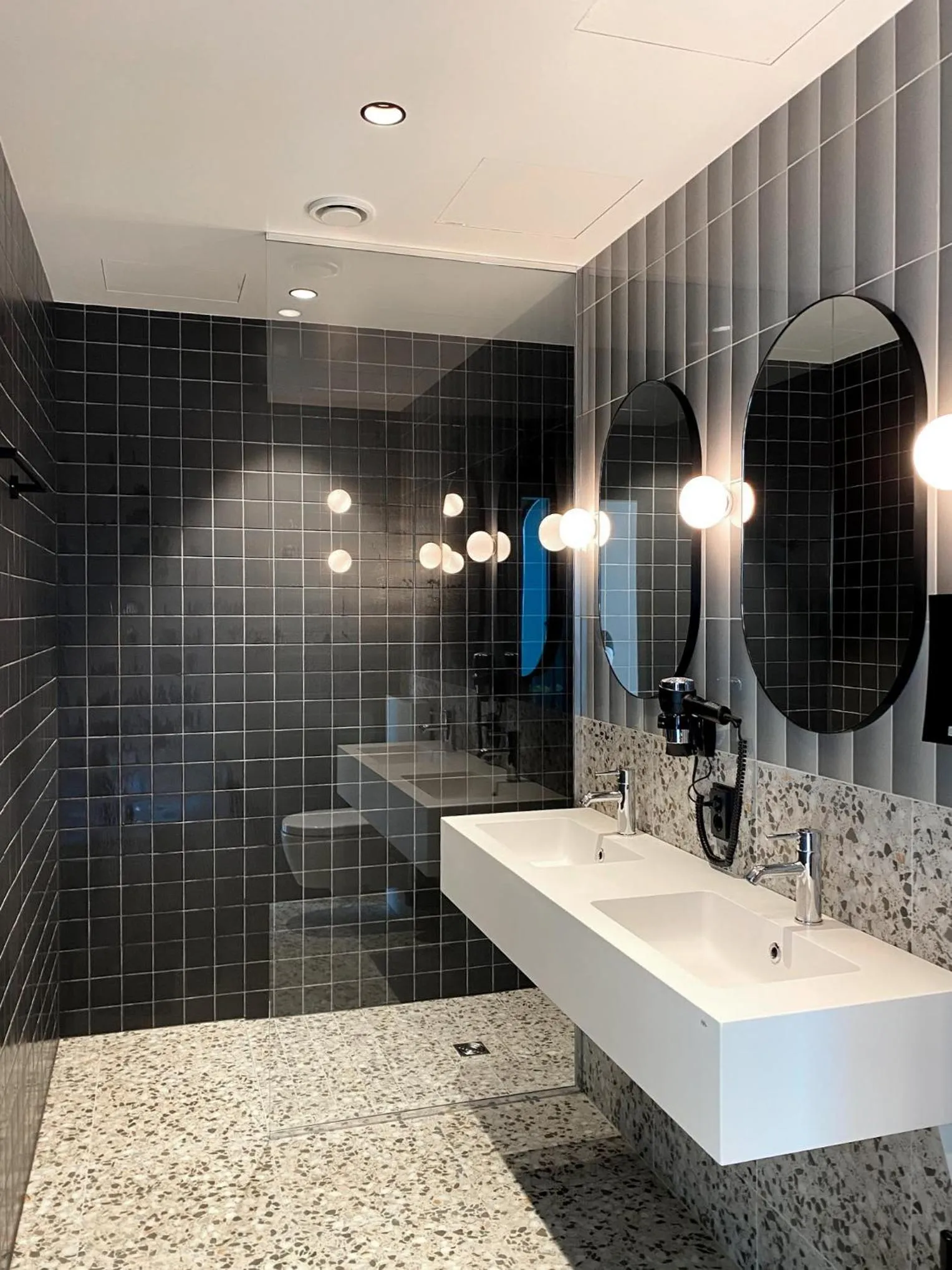 Shower in Citybox Tallinn City Center