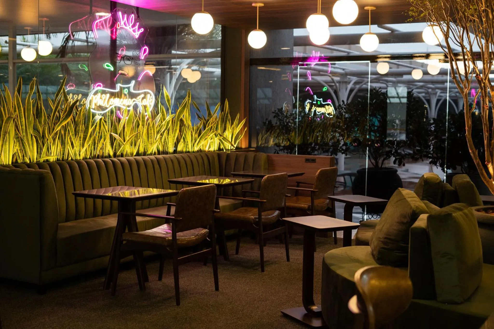 Restaurant/places to eat in Rafain Palace Hotel & Convention Center