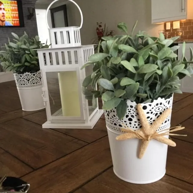 Decorative detail in Ocean Manor 1100 Inn