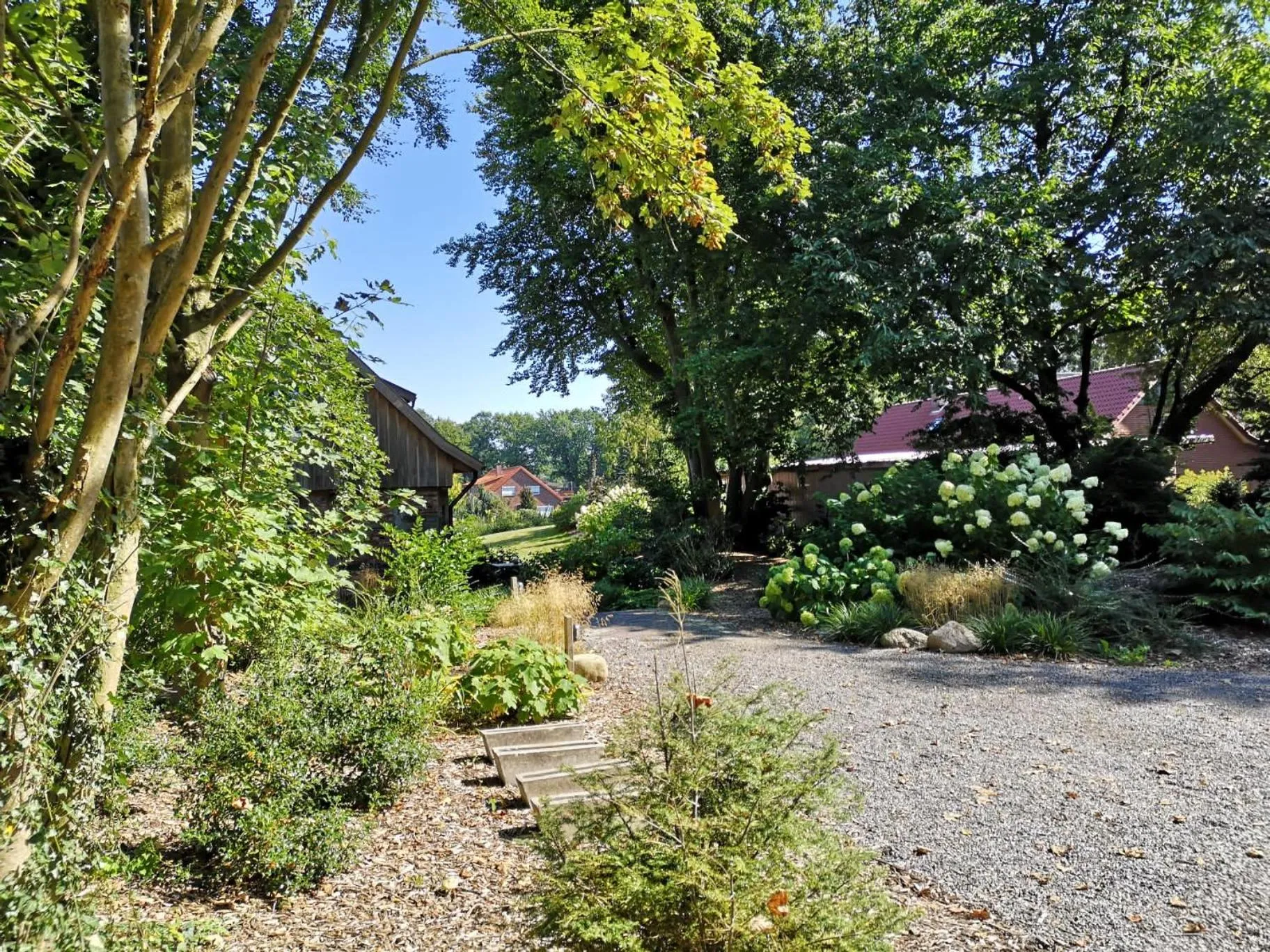 Garden in Nordenholzer Hofhotel