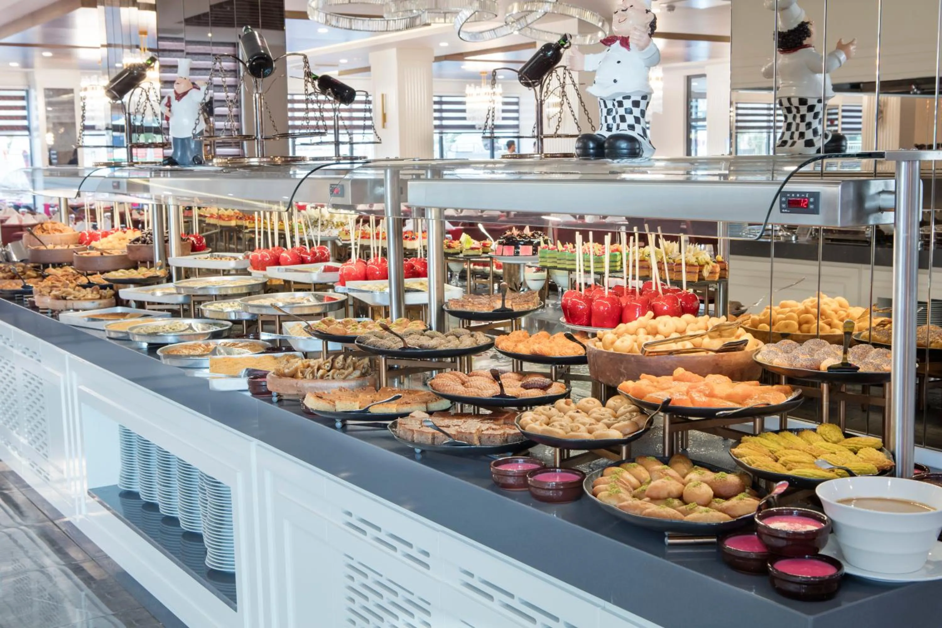 Restaurant/places to eat in Aydinbey Queen's Palace & Spa - Ultra All Inclusive