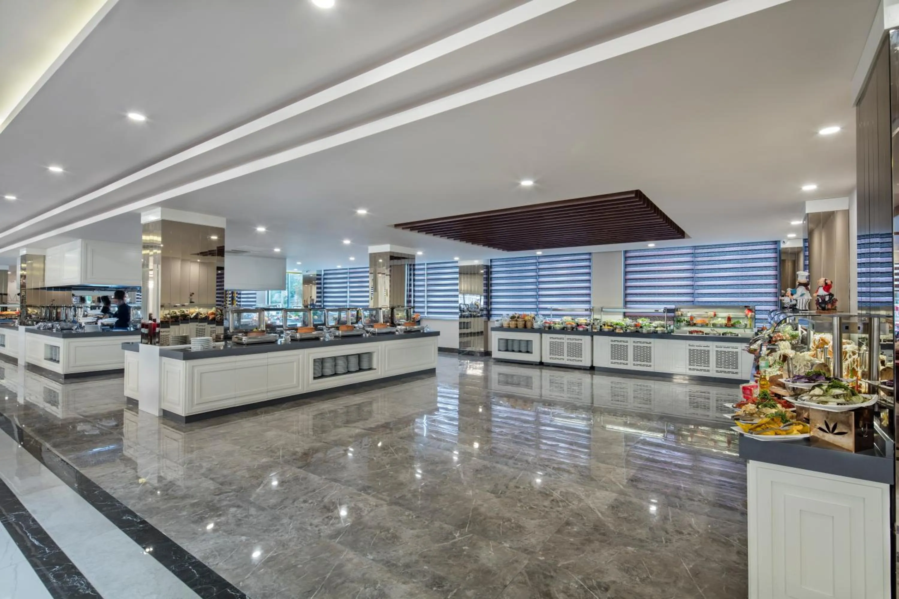 Restaurant/places to eat in Aydinbey Queen's Palace & Spa - Ultra All Inclusive