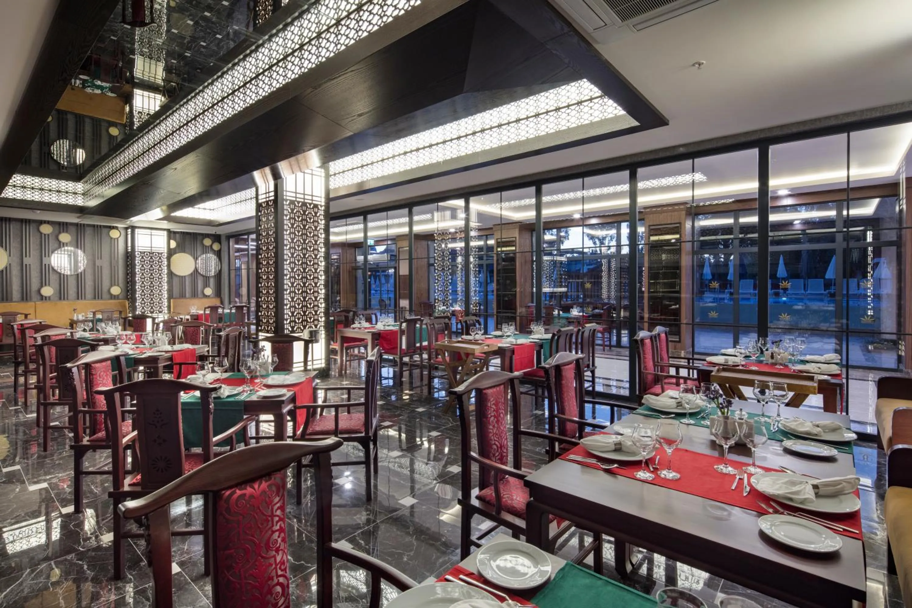 Restaurant/places to eat in Aydinbey Queen's Palace & Spa - Ultra All Inclusive