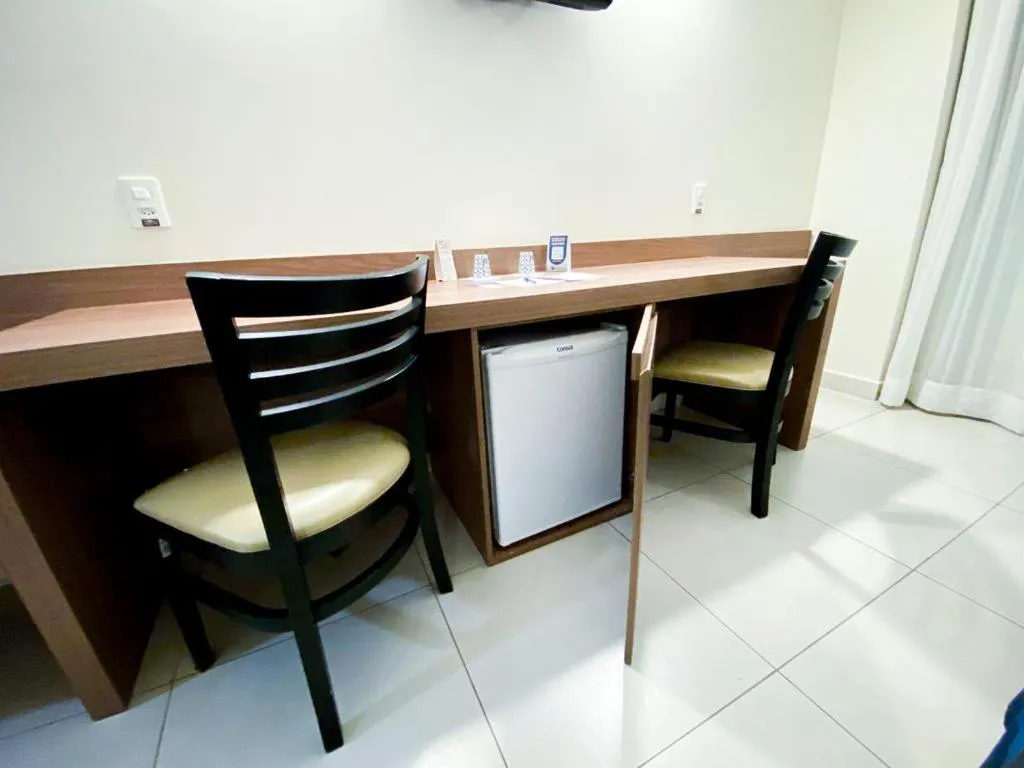 oven in Hotel Rainha do Brasil