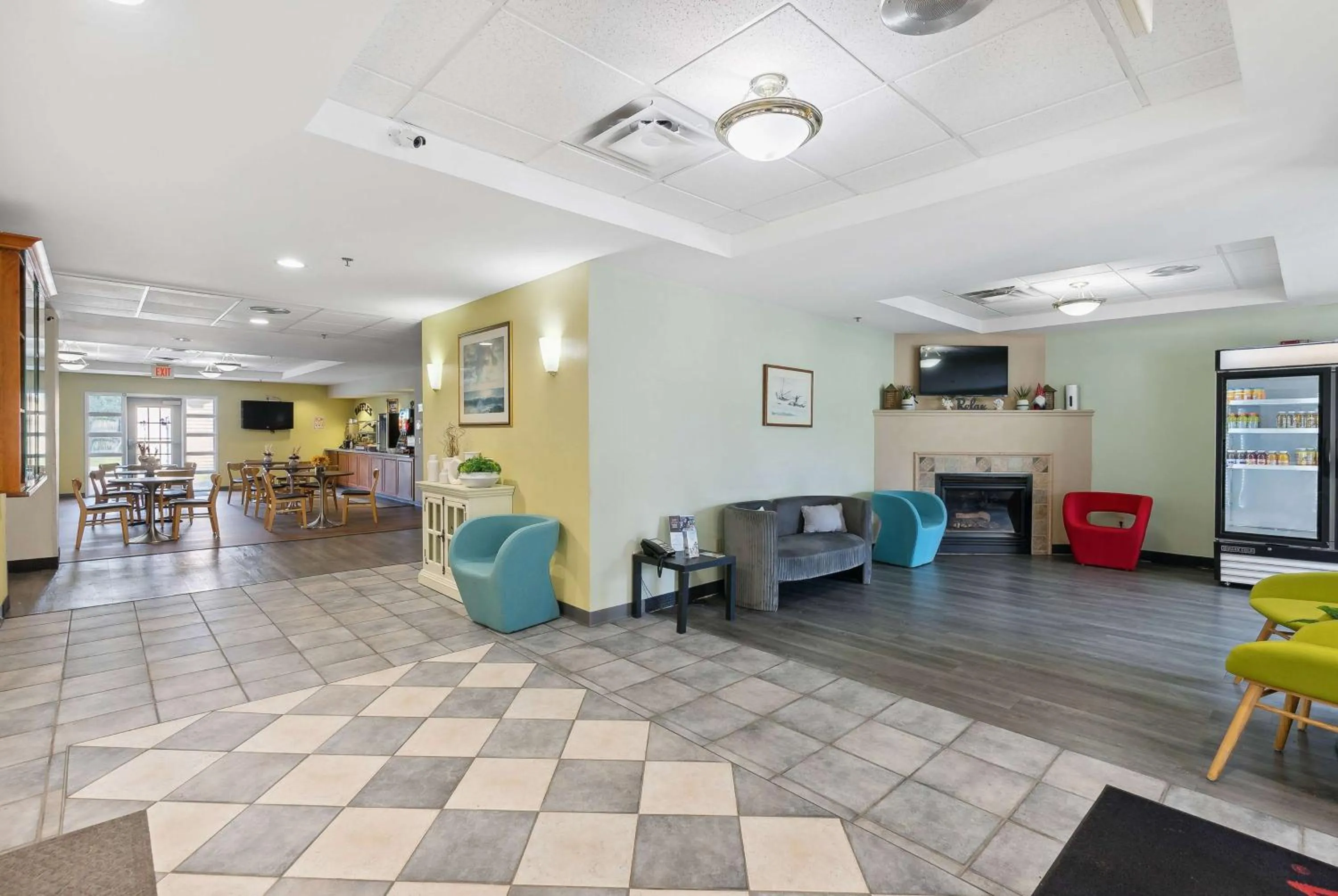 Lobby or reception in Ramada by Wyndham Saco/Old Orchard Beach Area