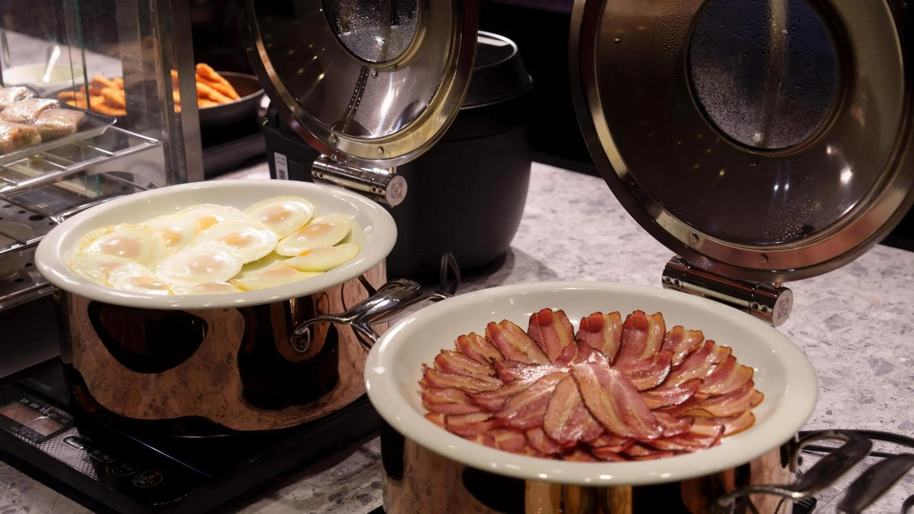 Breakfast in Nishitetsu Grand Hotel