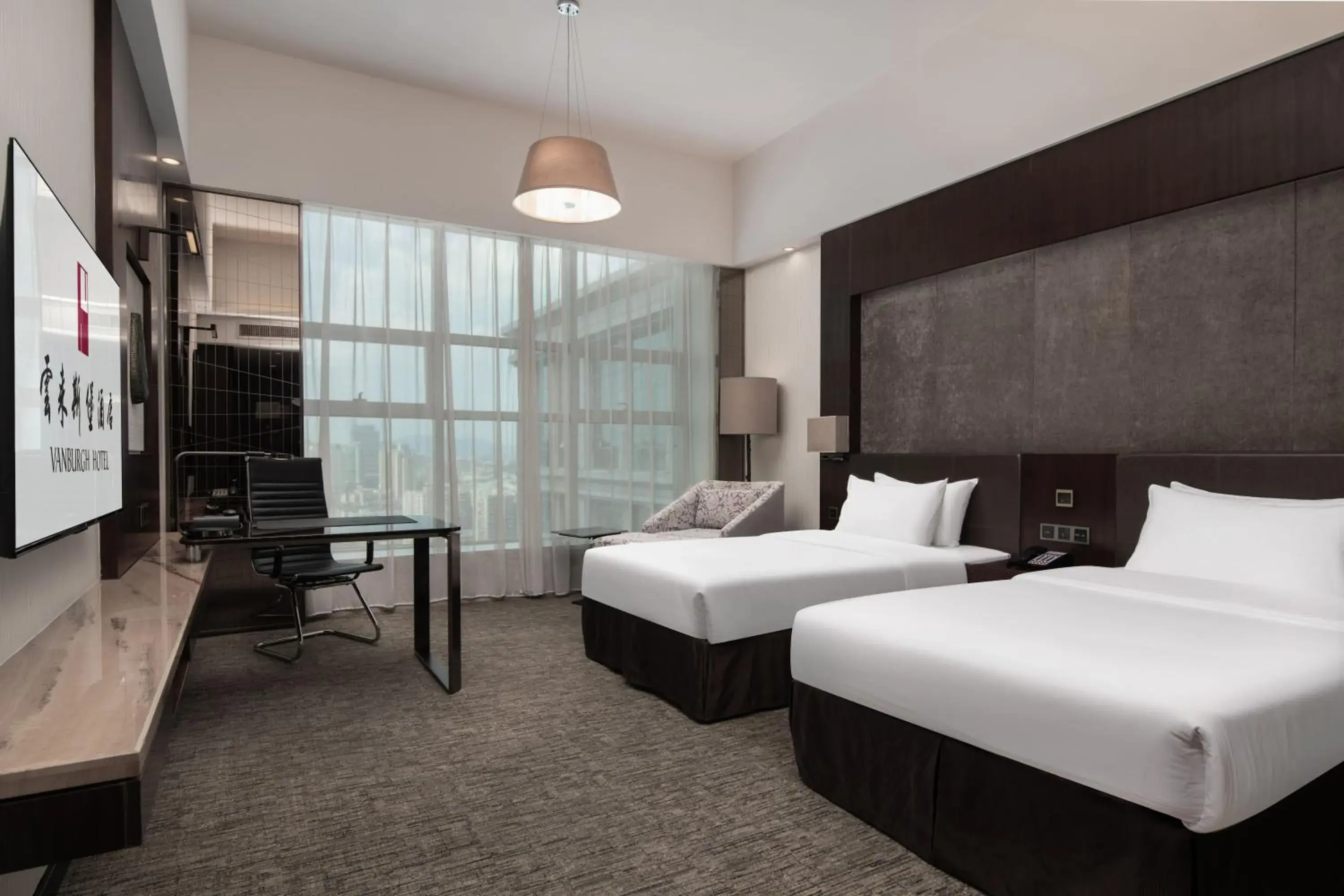 Business Twin Room in Vanburgh Hotel - Free shuttle bus transfer during Canton Fair Business Twin Room in Vanburgh Hotel - Free shuttle bus transfer during Canton Fair