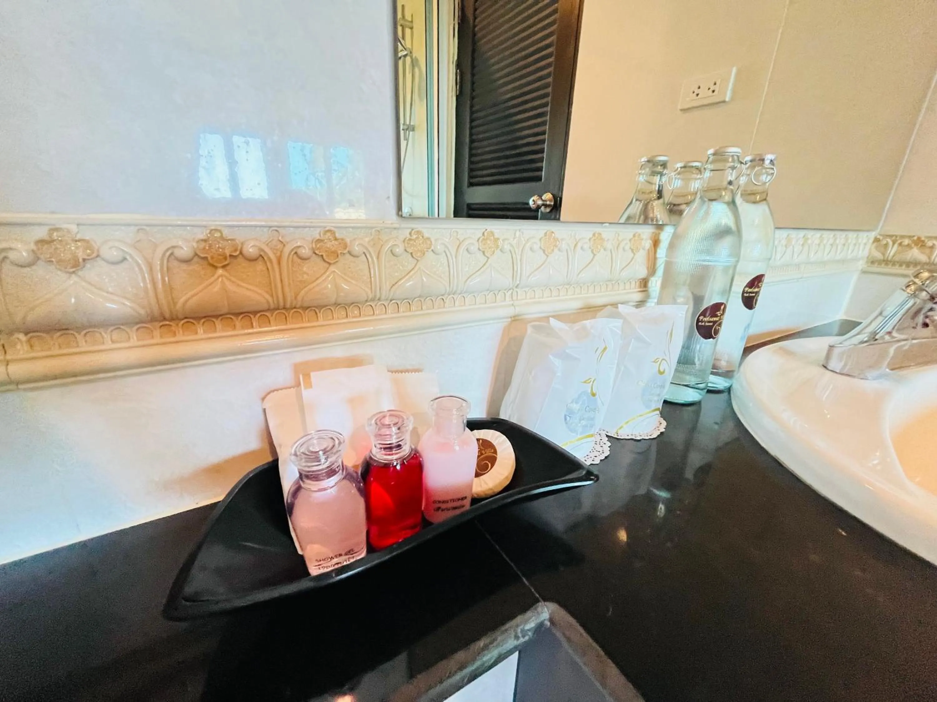 Bathroom in Poolsawat Villa - SHA Plus