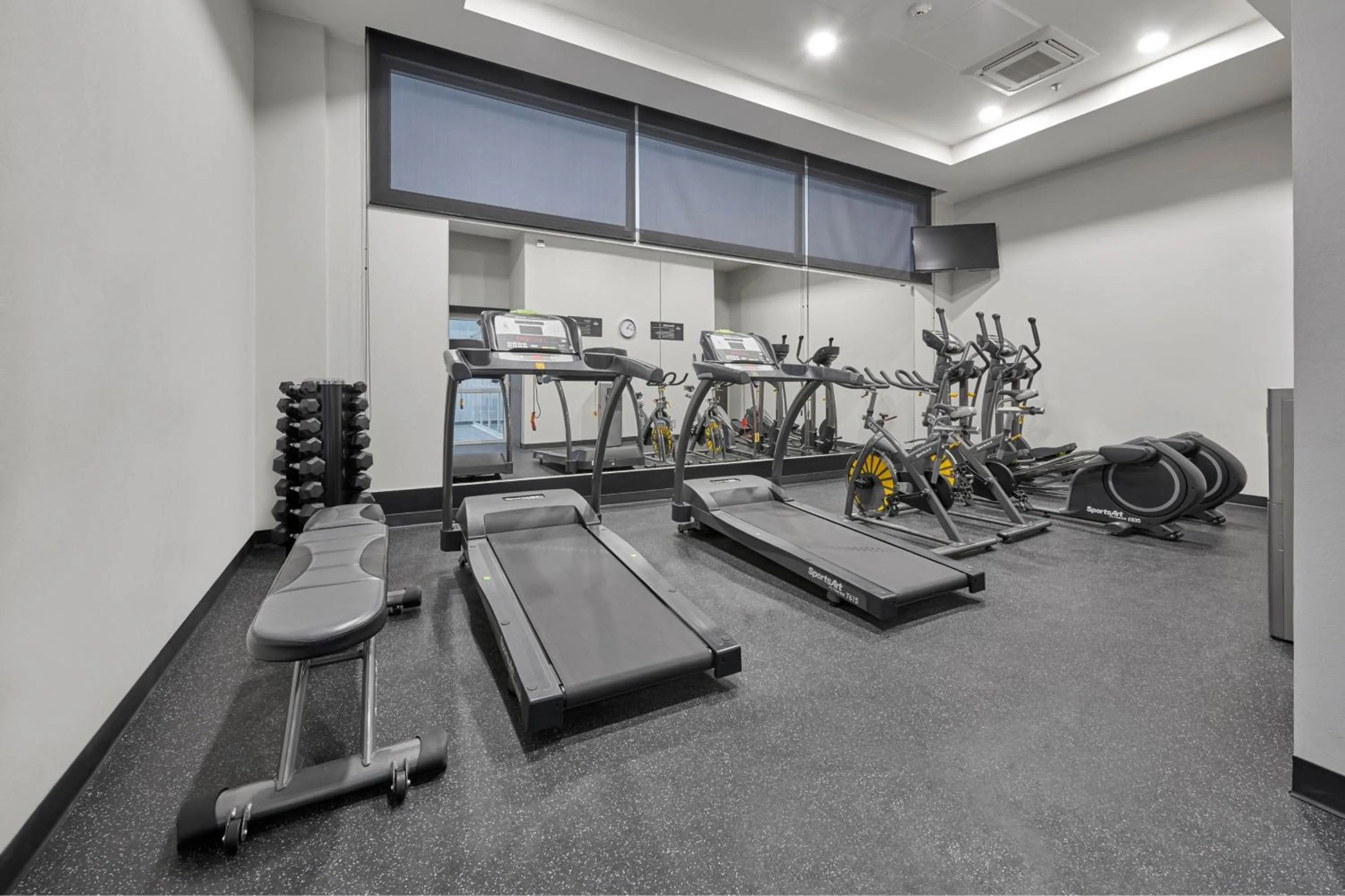 Fitness centre/facilities in City Express by Marriott Ciudad de México La Villa