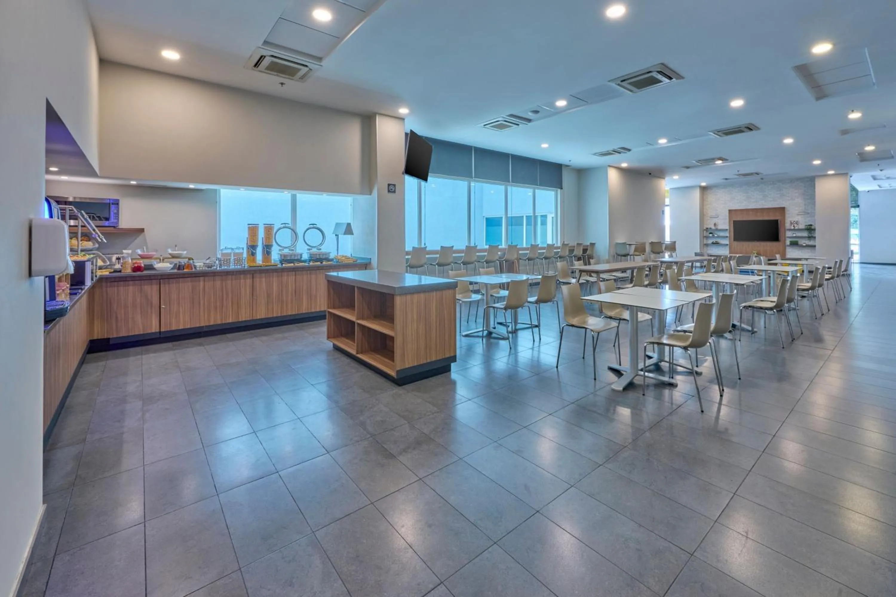 Breakfast in City Express by Marriott Ciudad de México La Villa