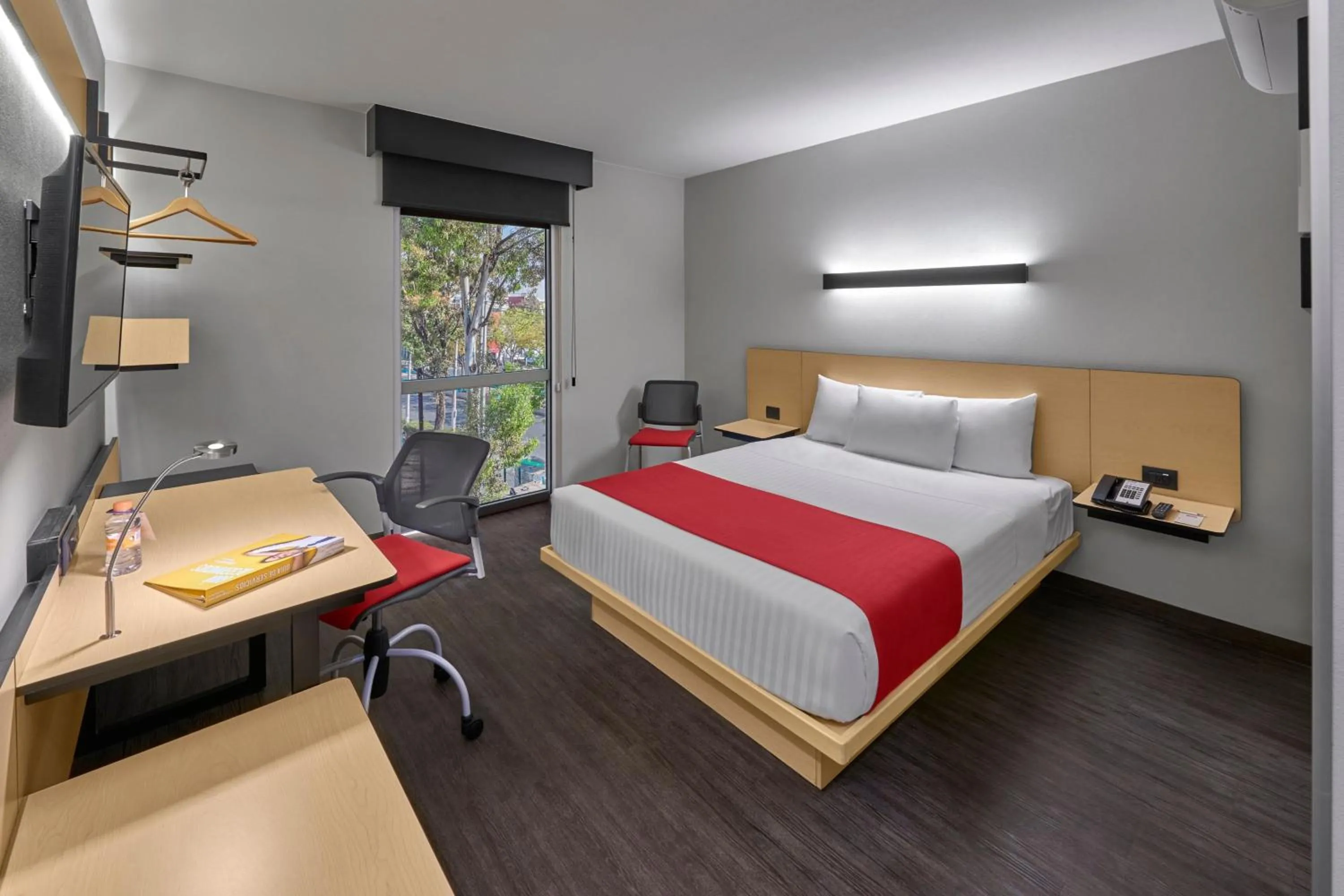 Photo of the whole room, Bed in City Express by Marriott Ciudad de México La Villa