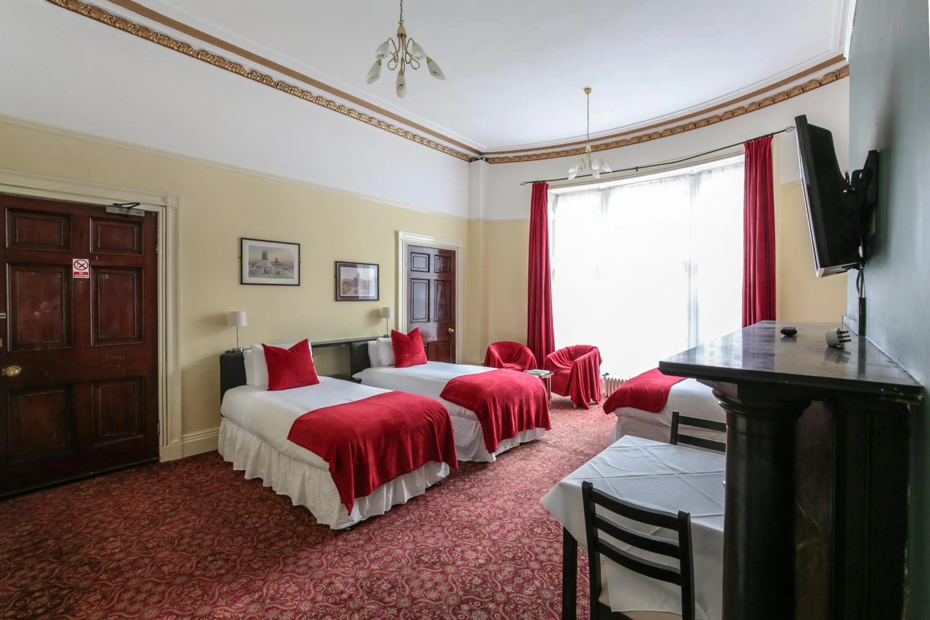 Bed in City Studios - Rodney Street