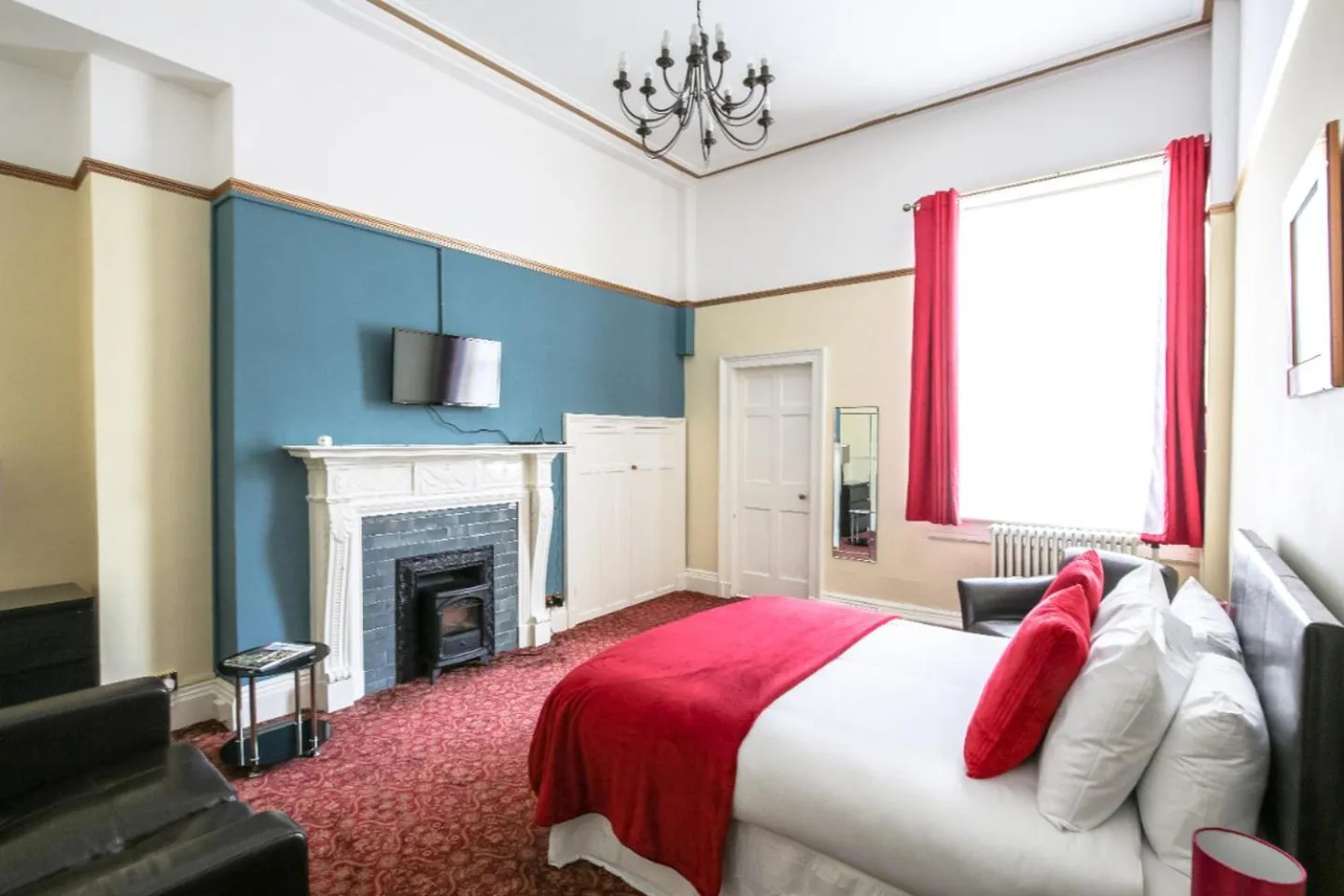 Bed in City Studios - Rodney Street