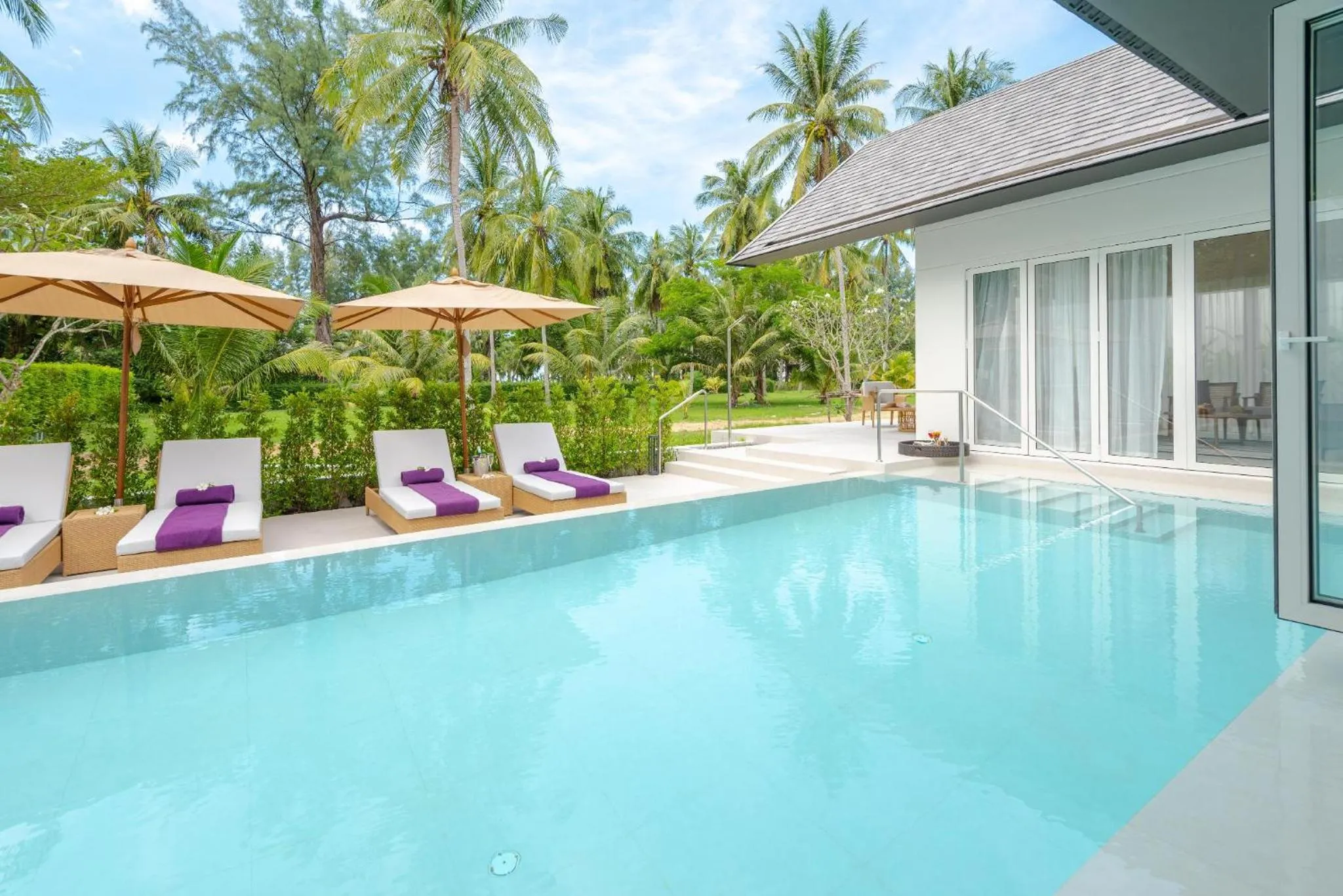 Swimming pool in Twin Lotus Resort and Spa - SHA Plus - Adult Only "November - April"