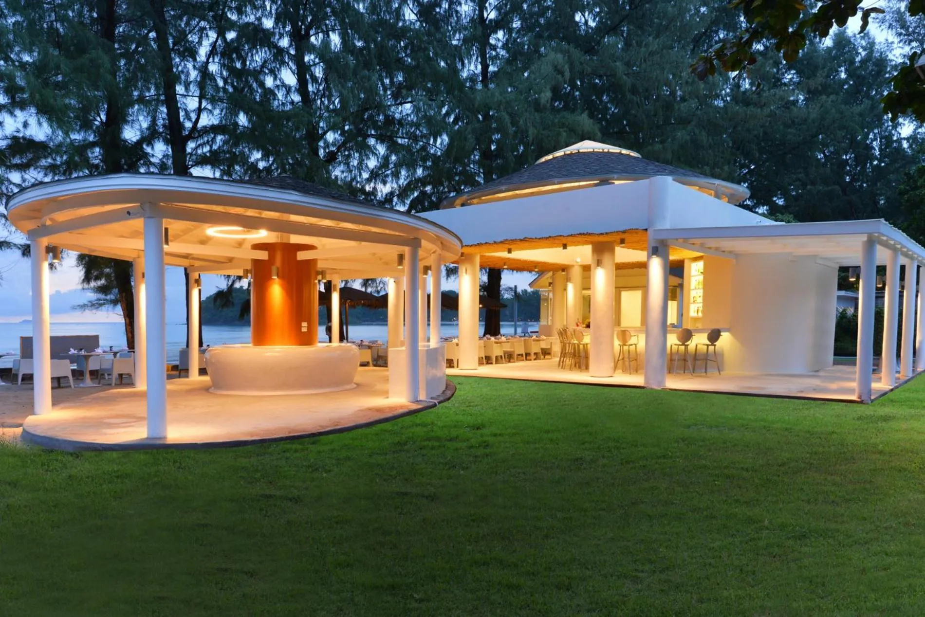 Lounge or bar in Twin Lotus Resort and Spa - SHA Plus - Adult Only "November - April"