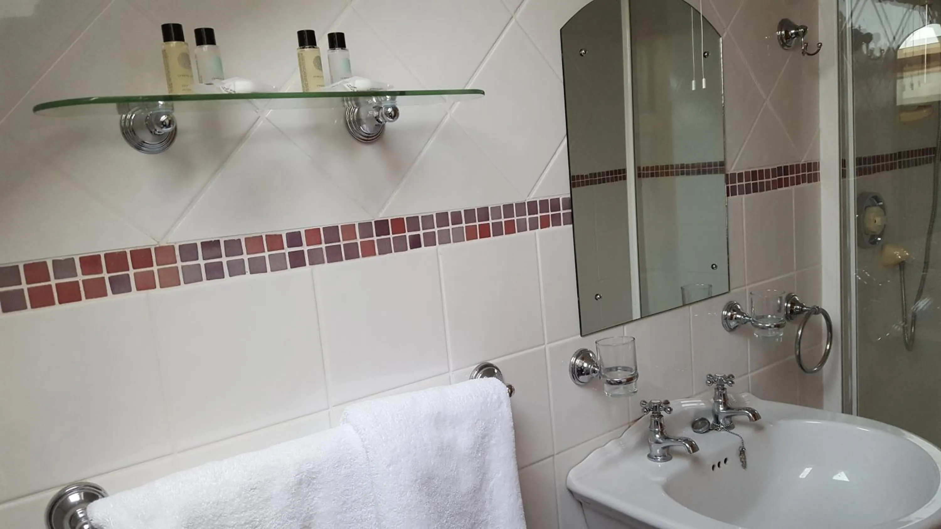 Bathroom in Leroy´s Lodge