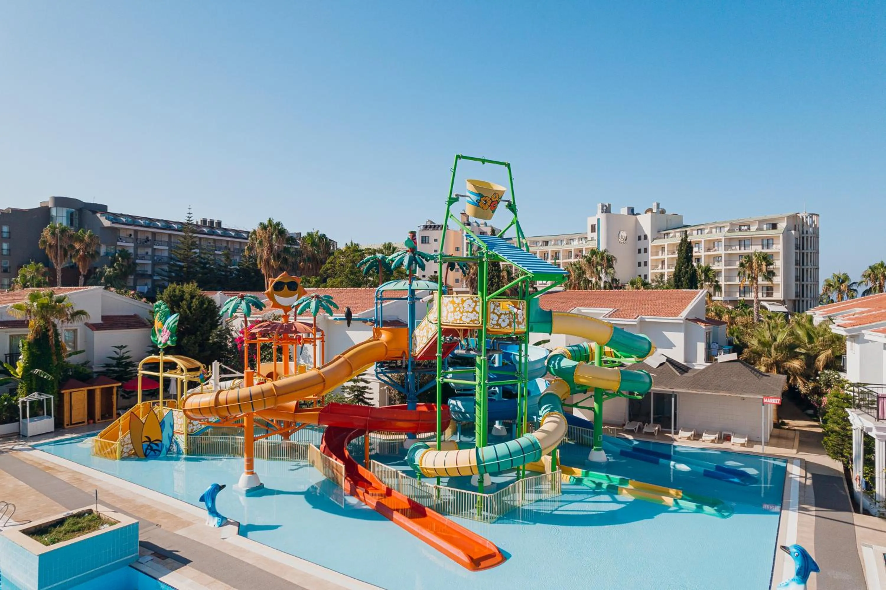 Children play ground in Selectum Family Comfort Side