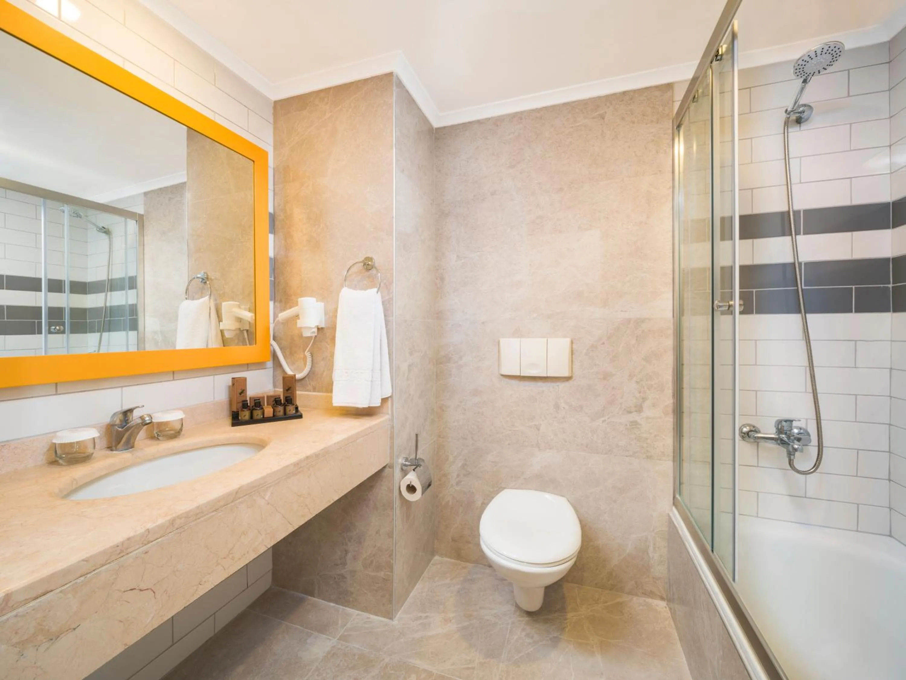 Property building in Selectum Family Comfort Side