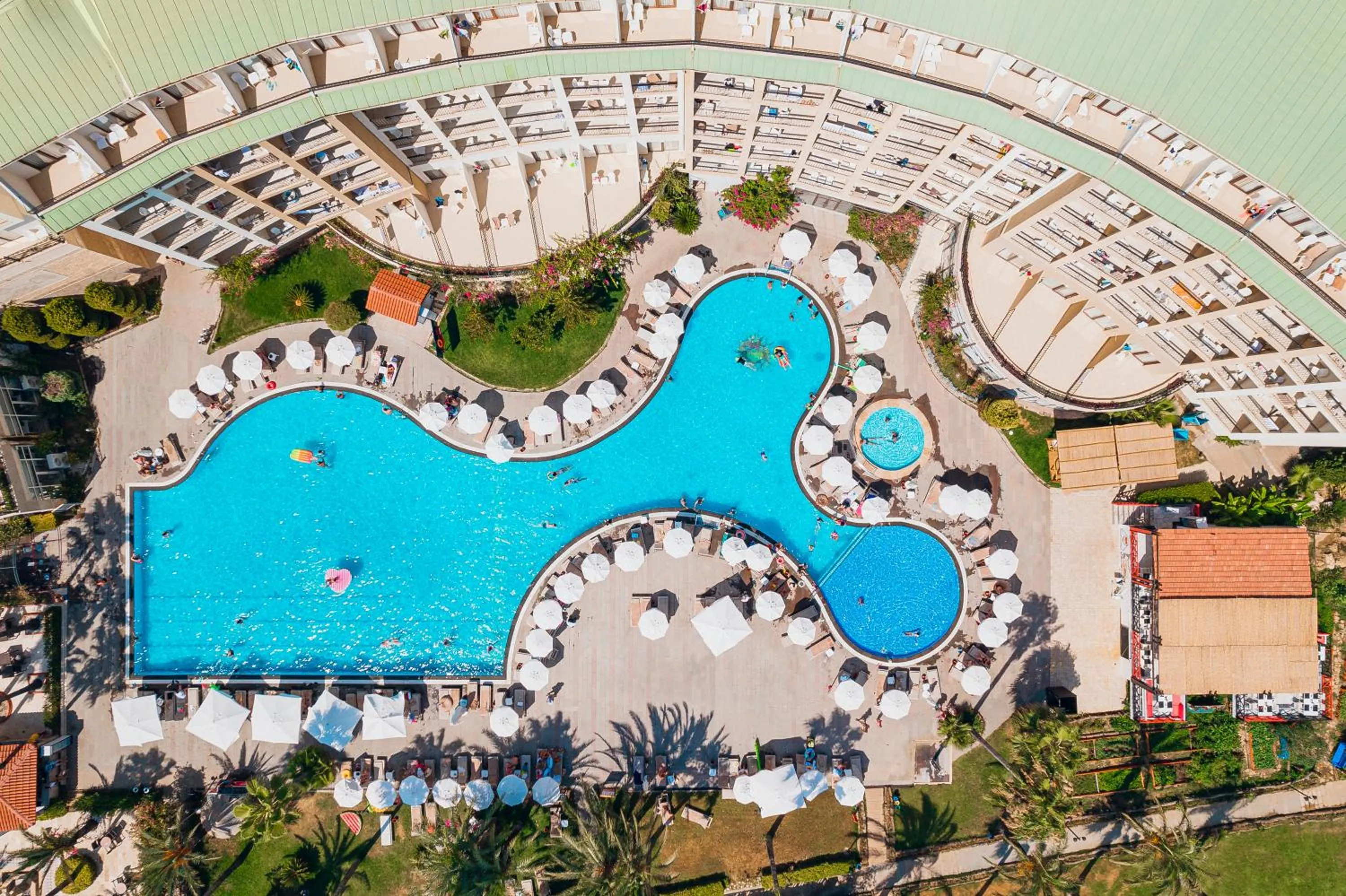 Swimming pool in Selectum Family Comfort Side