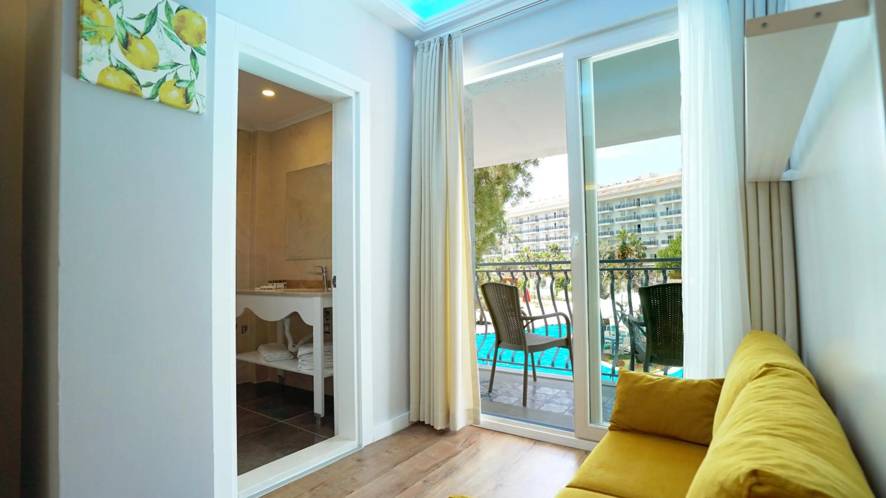 Balcony/Terrace in Selectum Family Comfort Side