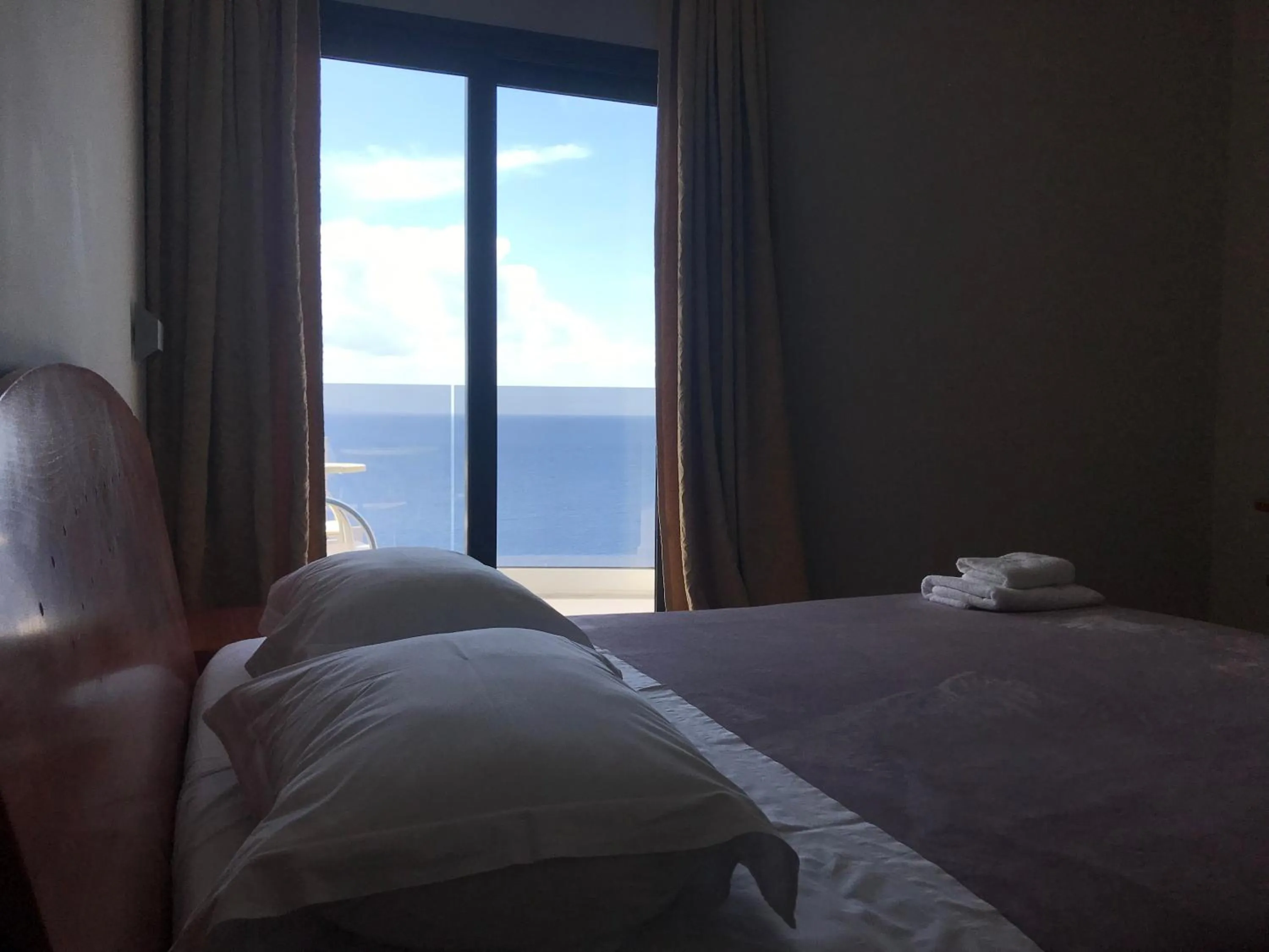 Bedroom in Hotel Saranda International