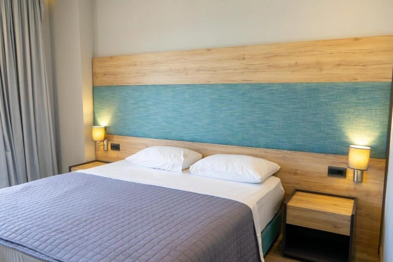 Hotel Saranda International