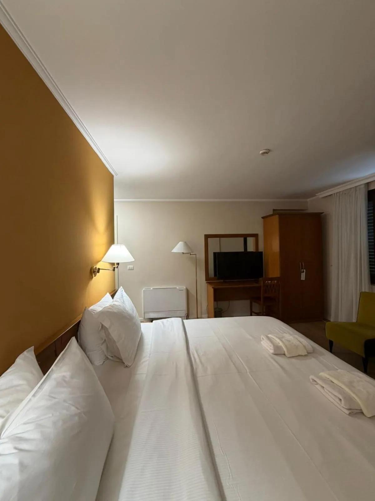 Bed in Arber Hotel
