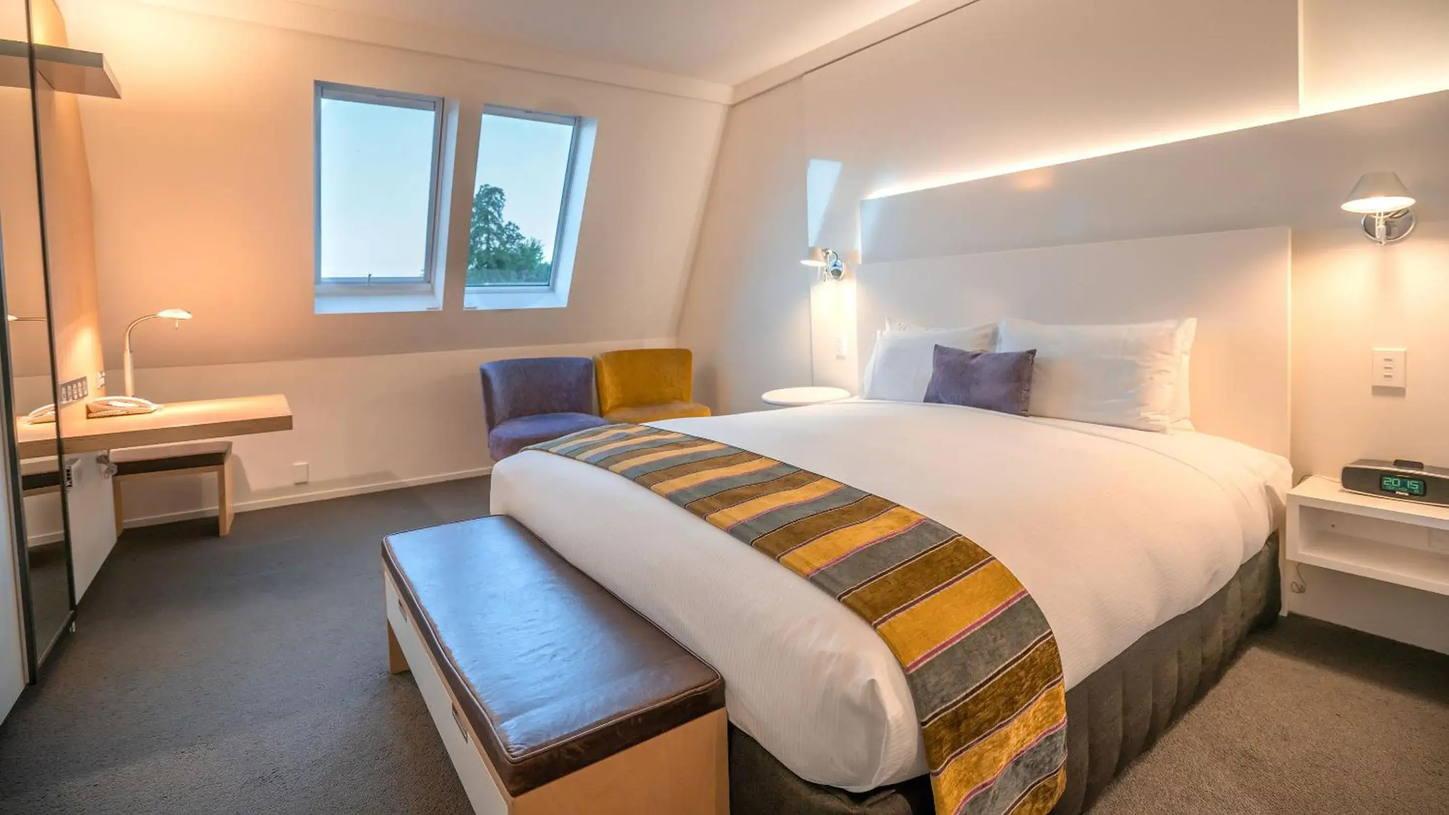 Superior King Room in Scenic Hotel Marlborough Superior King Room in Scenic Hotel Marlborough