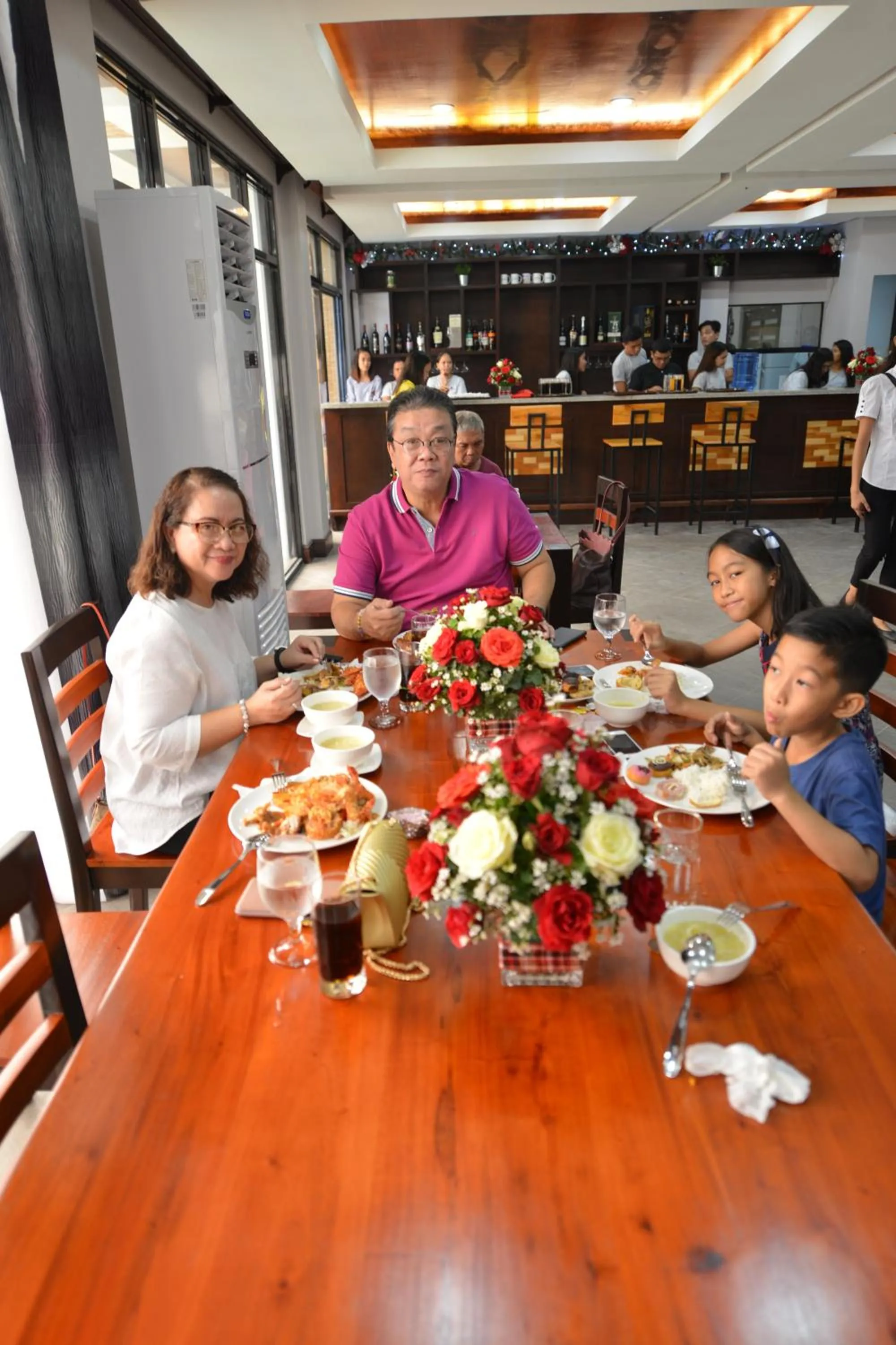 Restaurant/places to eat in Hotel Gabriella