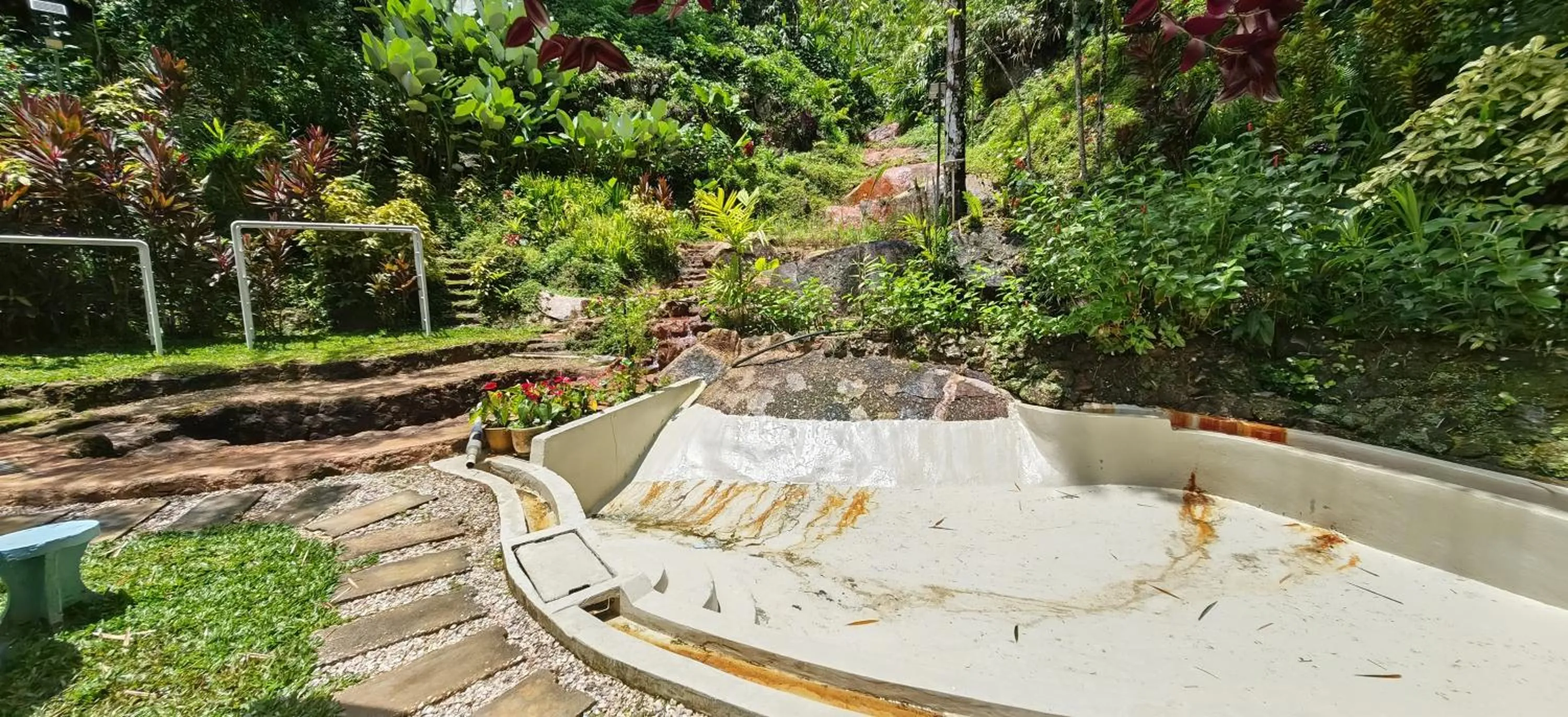 Pool view in Moonriver Lodge