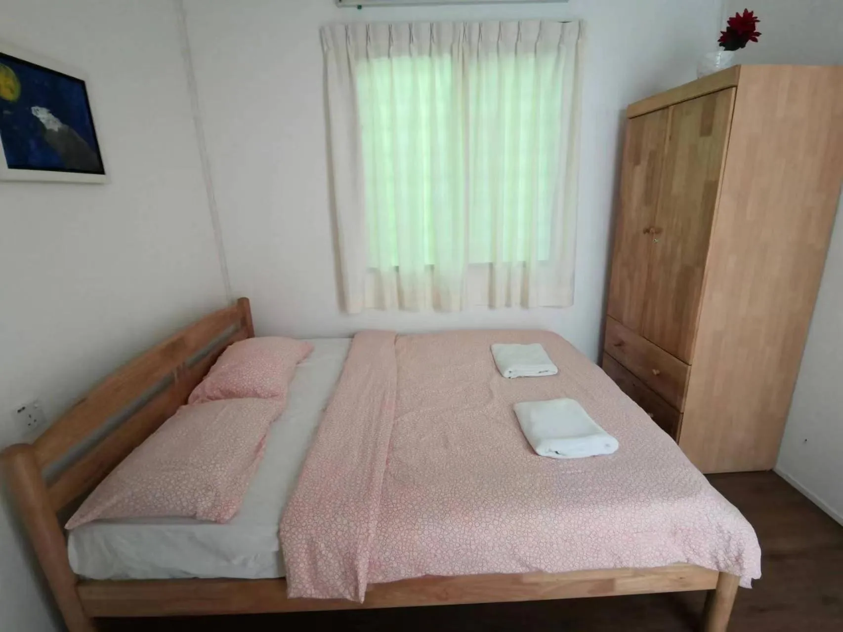 Bed in Moonriver Lodge