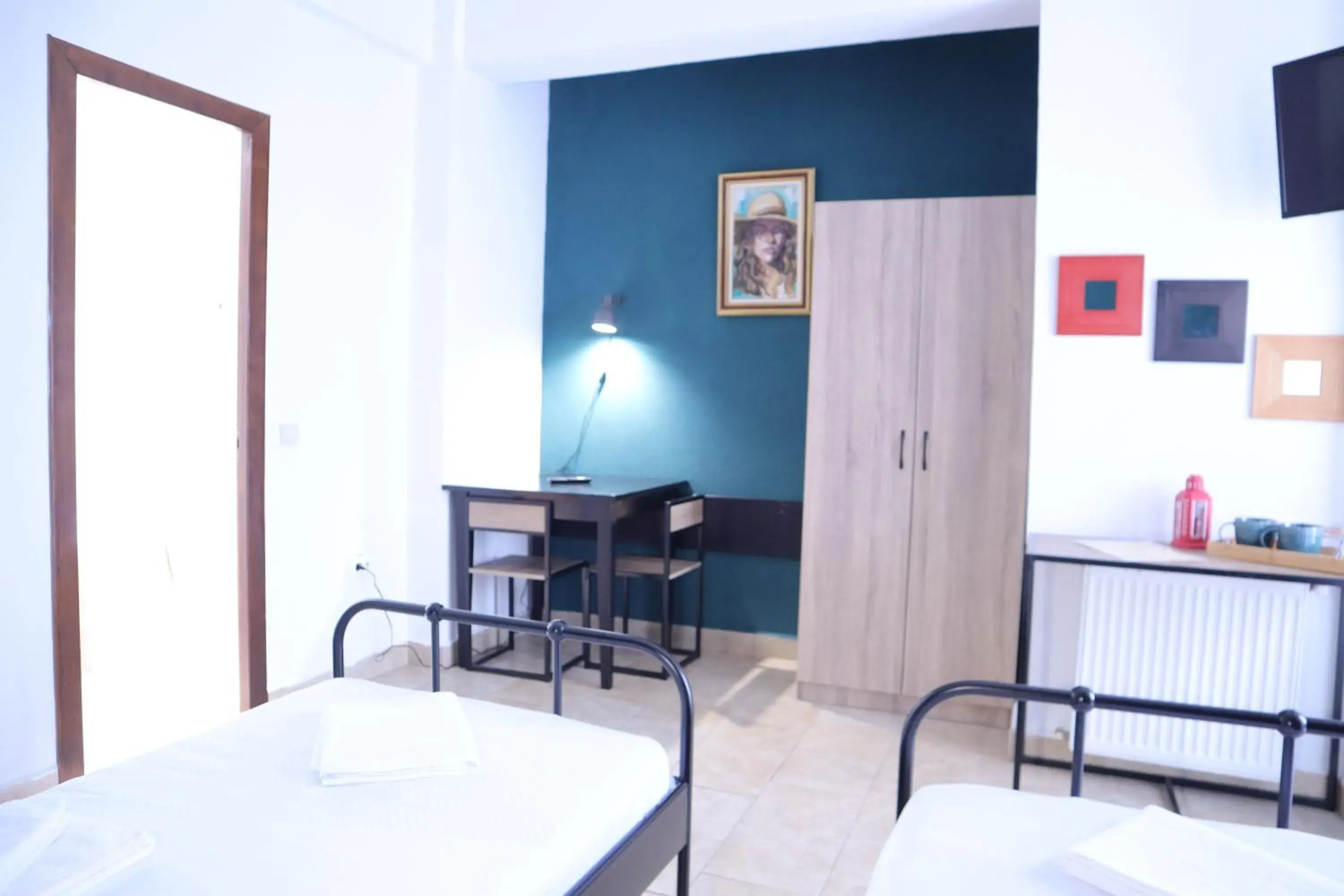 Superior Twin Room in Taxi Hostel Superior Twin Room in Taxi Hostel