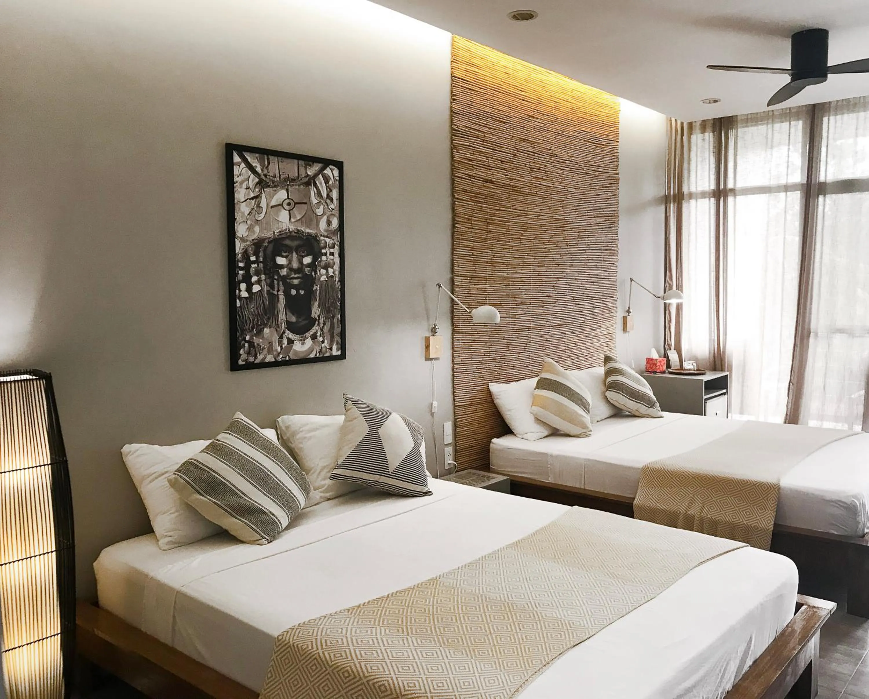 Bed in Mahi Mahi Dive Resort