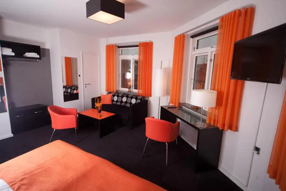 Large Double or Twin Room in Hotel Harmonien Large Double or Twin Room in Hotel Harmonien