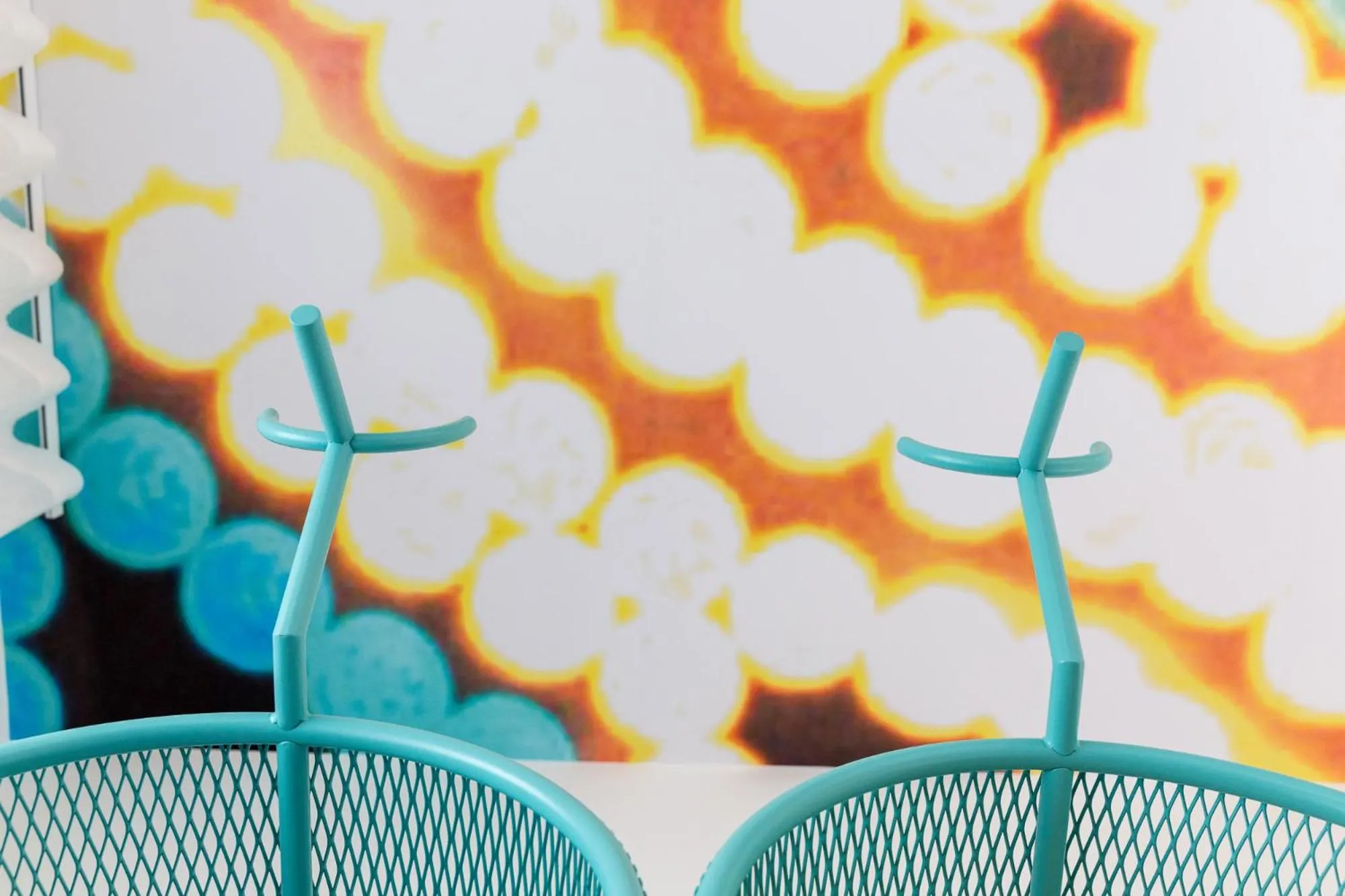 Decorative detail in L'Uomo e il Mare