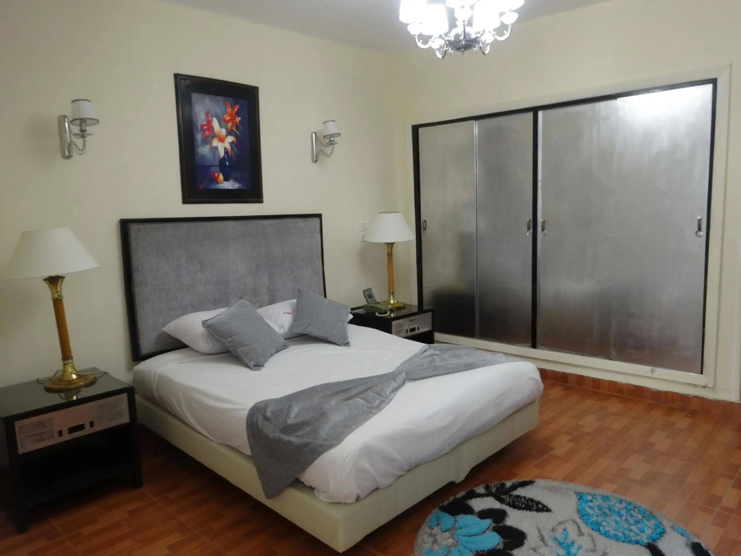 Standard Single Room in Indiana Hotel Standard Single Room in Indiana Hotel