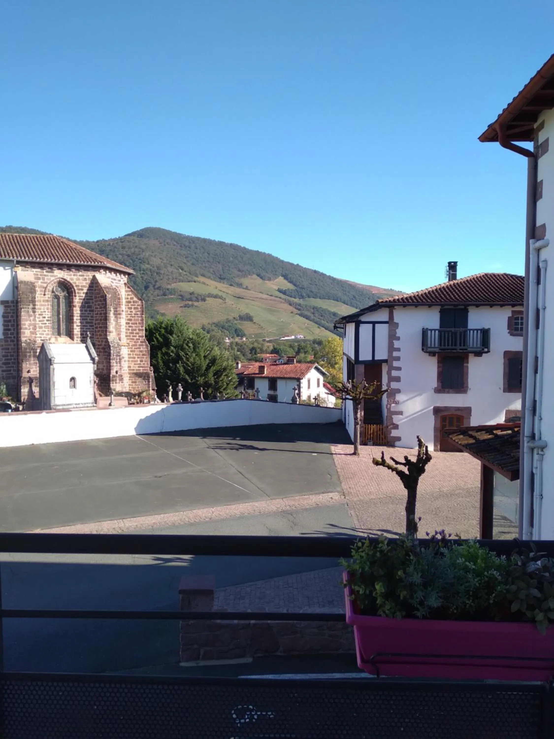 Street view in Hôtel Camou