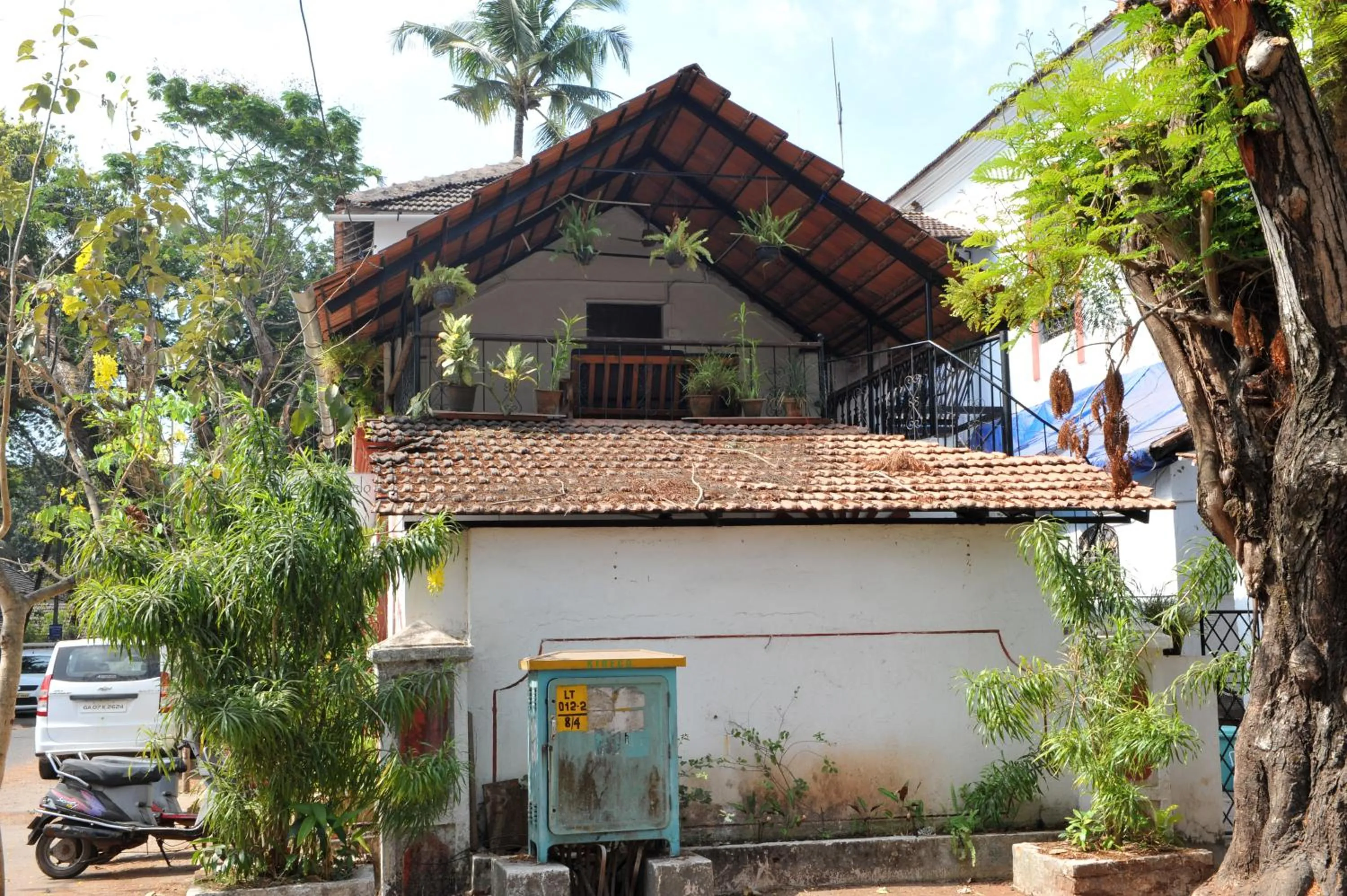 Property building in Vivenda Rebelo