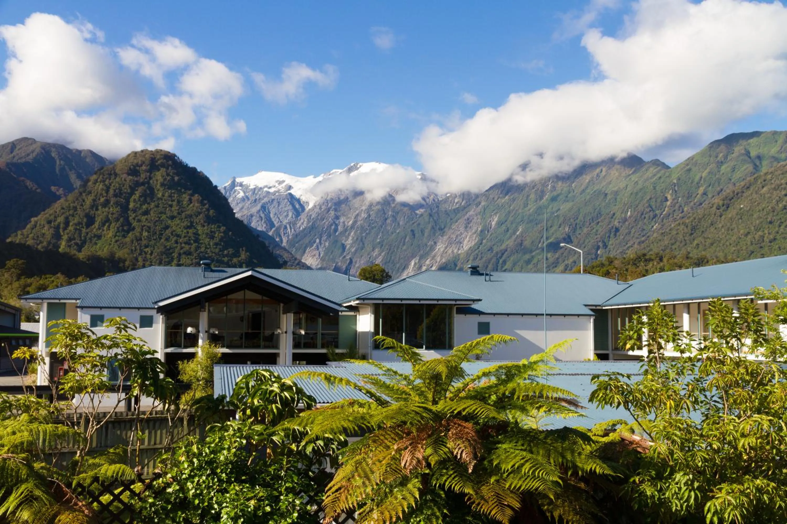 Landmark view in Scenic Hotel Franz Josef Glacier