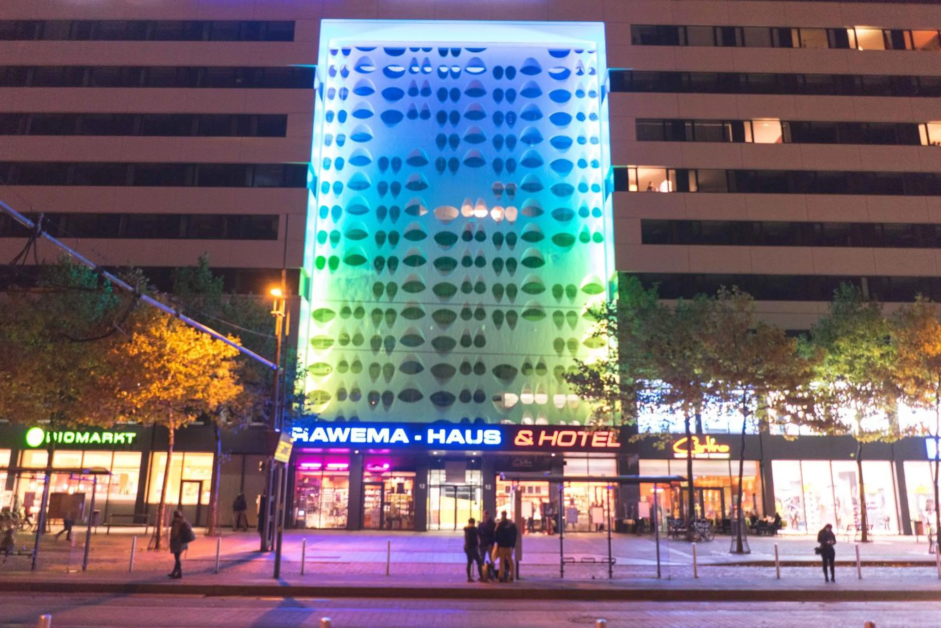 Facade/entrance in Biendo Hotel