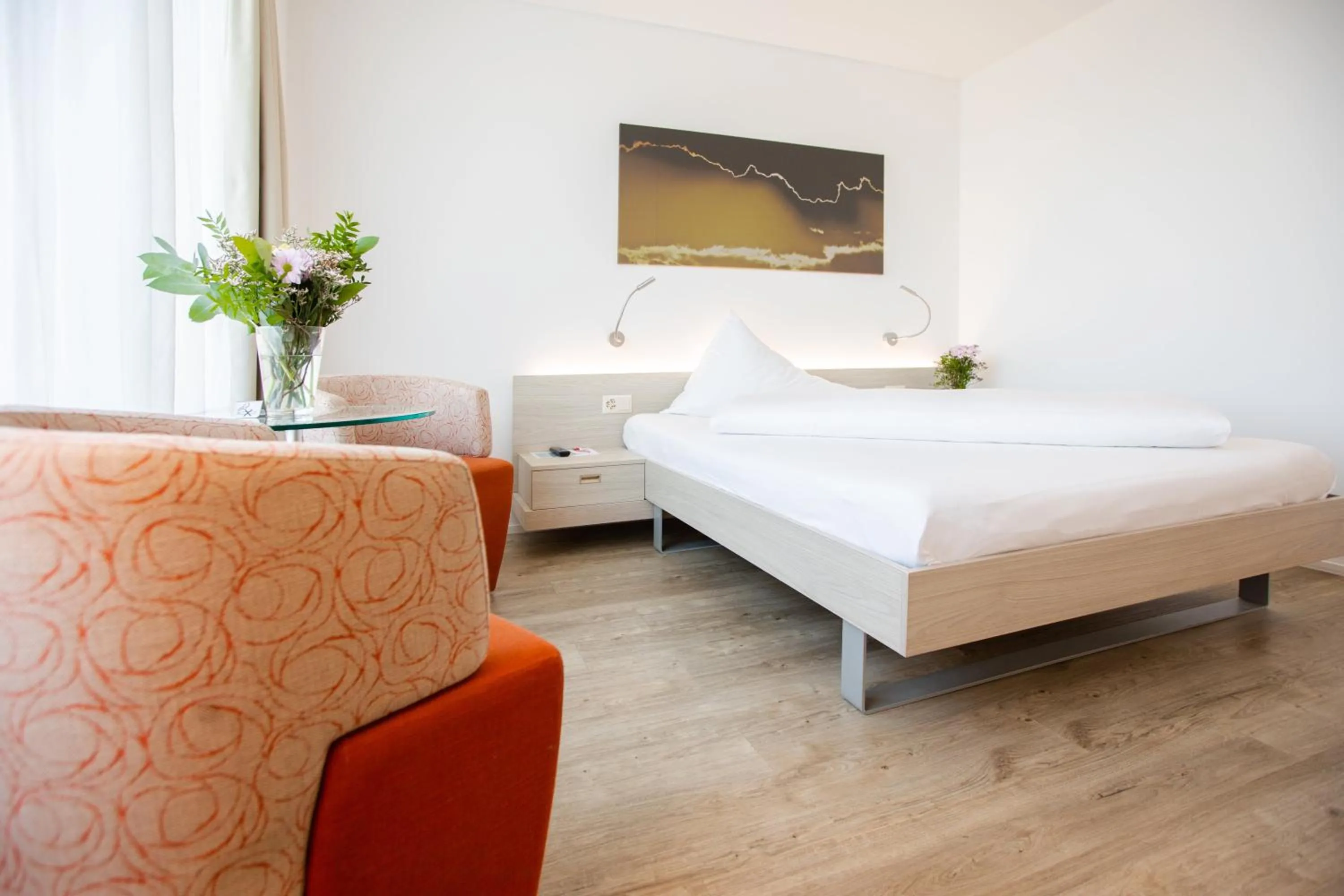 Bedroom, Bed in Mercure Chur City West