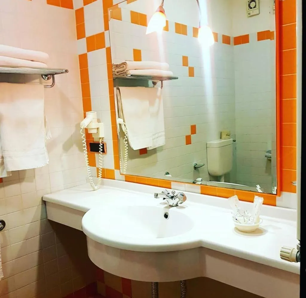 Standard Double Room in Hotel Verdeneve