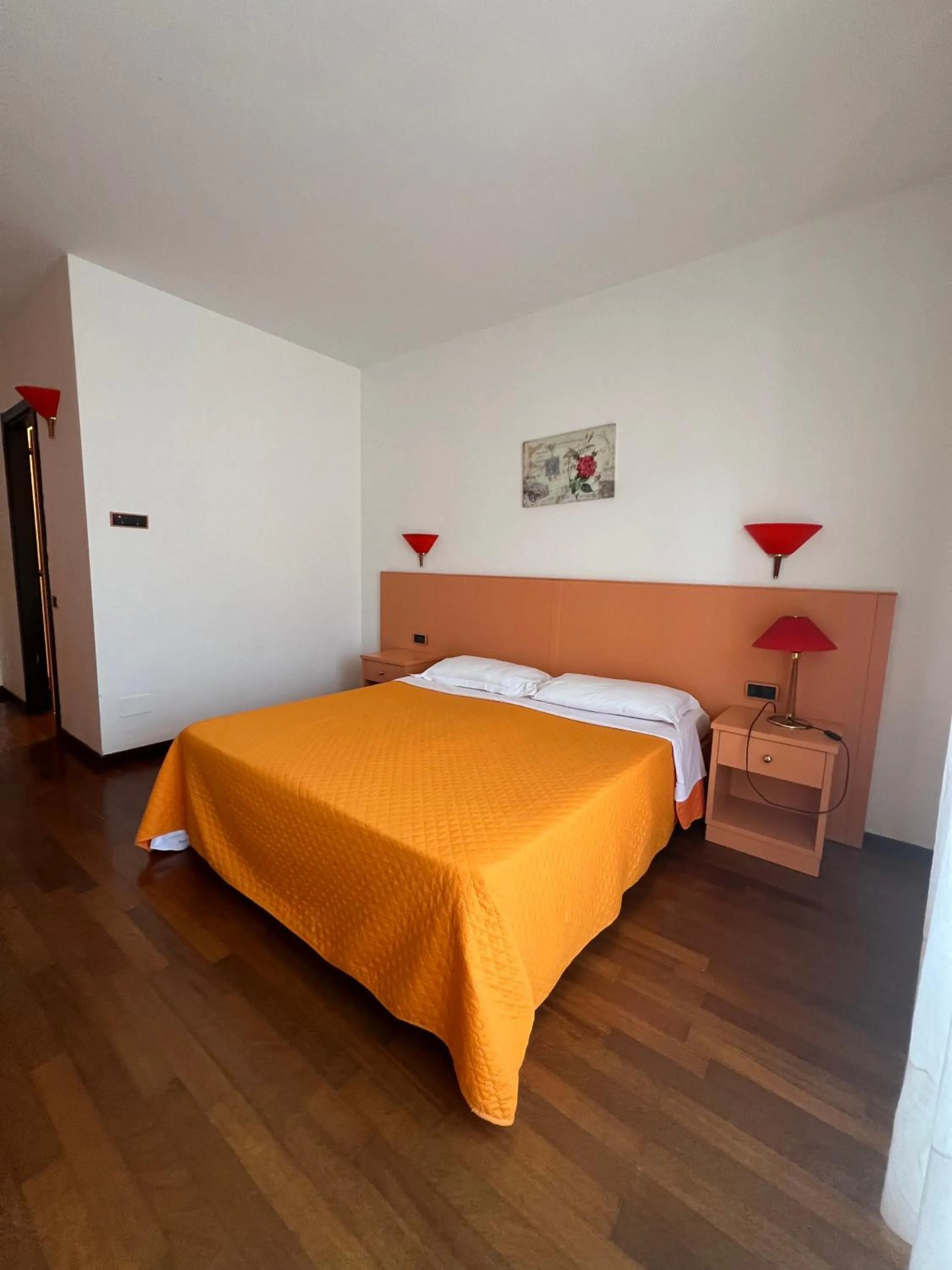 Bed in Hotel Verdeneve