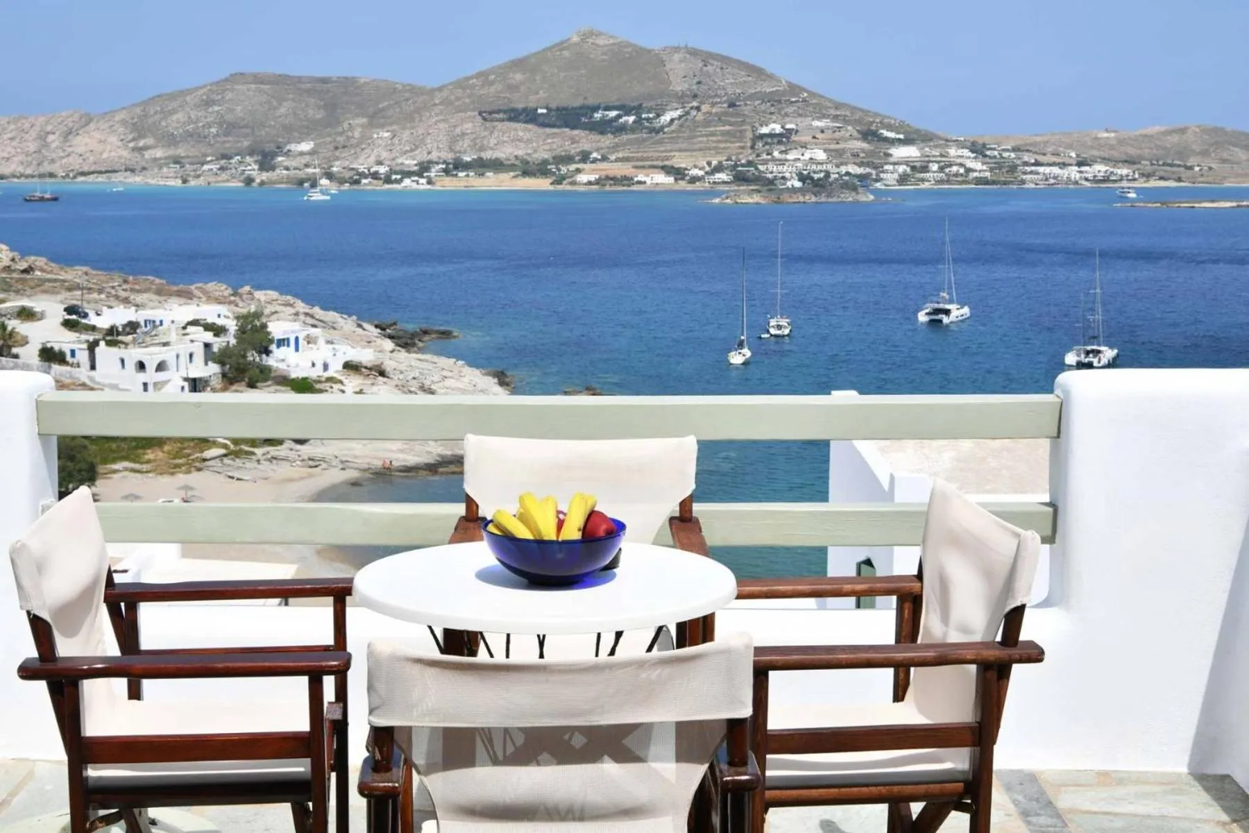 Hara Studios and Apartments